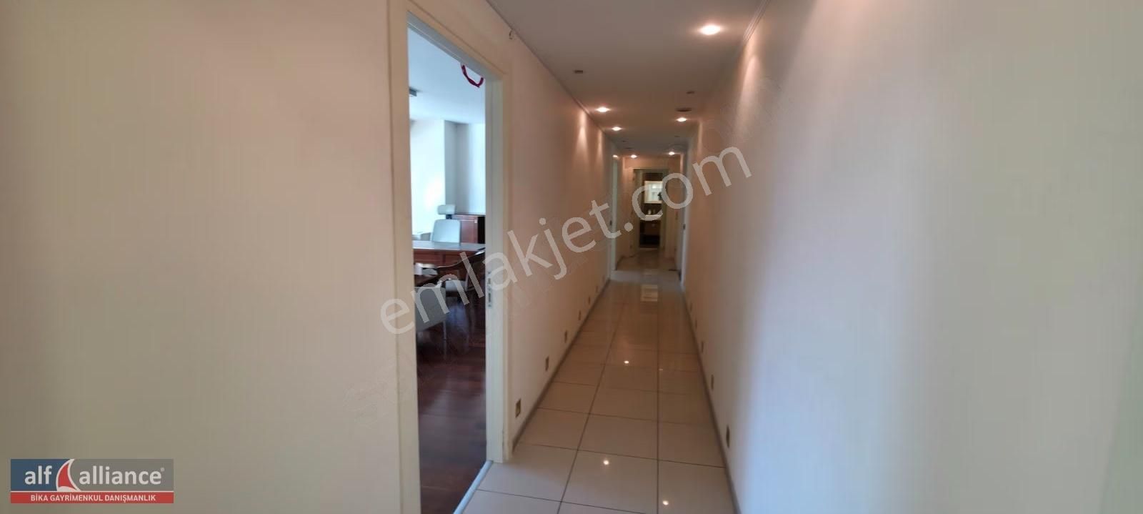 B.ekspres Polat İş Merkezi 450m² Eşyalı Kdv'li Ofis (6 Otopark) - Görsel 15