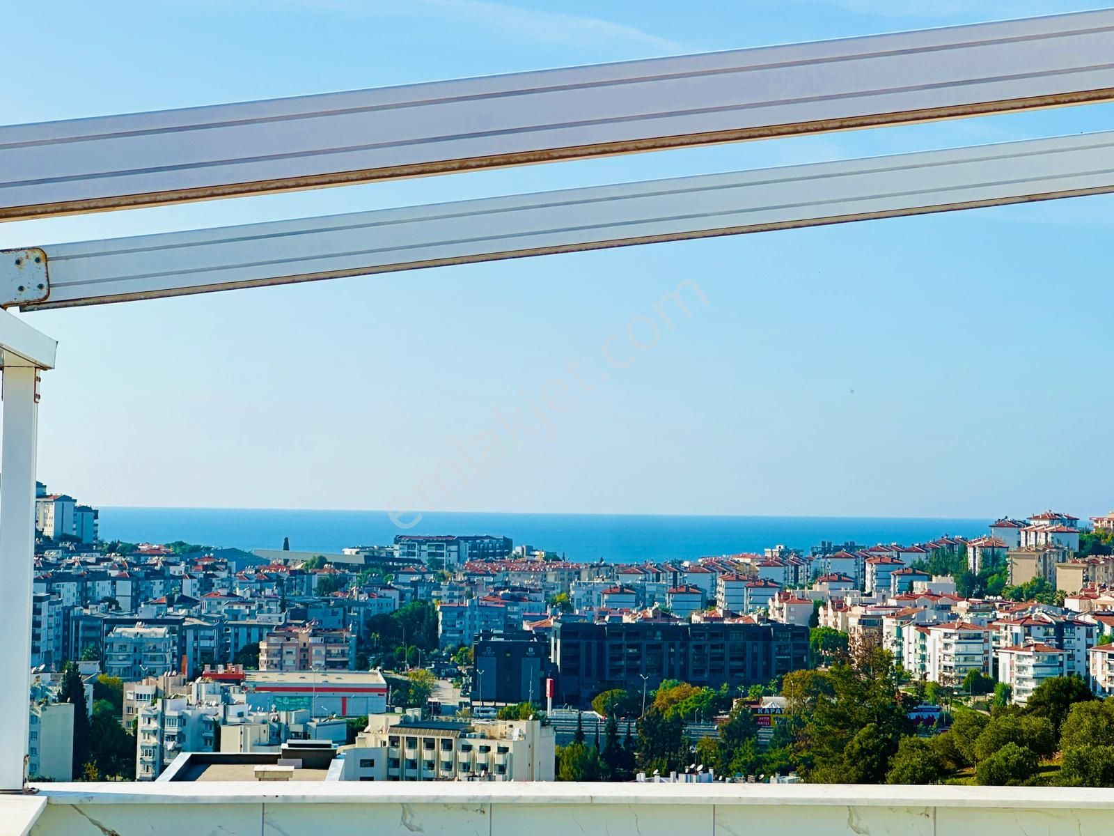 İkiçeşmelik'te Havuzlu Sitede Doğalgazlı Eşyalı 4+1 Çatı Dubleks - Görsel 35