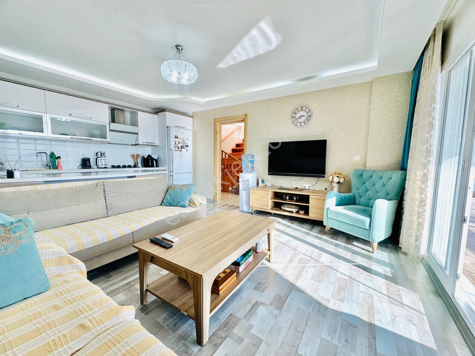 İkiçeşmelik'te Havuzlu Sitede Doğalgazlı Eşyalı 4+1 Çatı Dubleks - Görsel 20