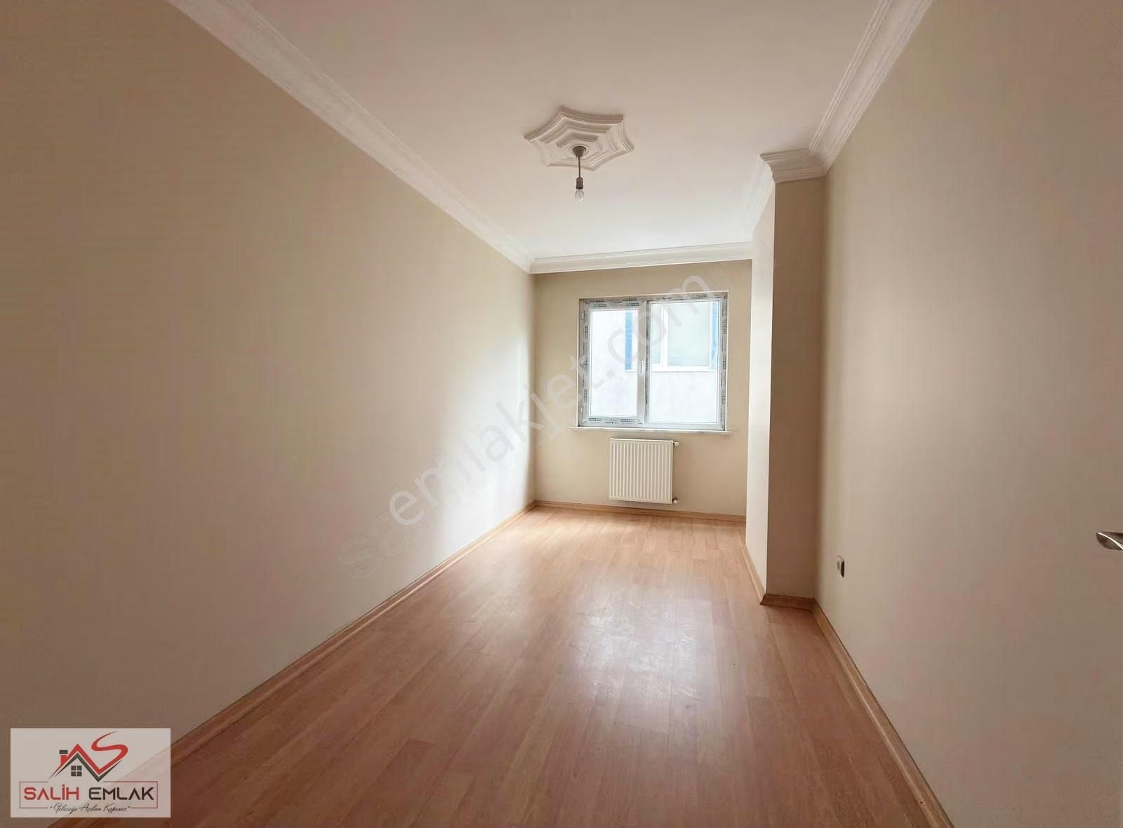 Salih Emlak 'tan Cadde Üzeri 3+1 Kredili İskanlı 1.kat Daire - Görsel 4
