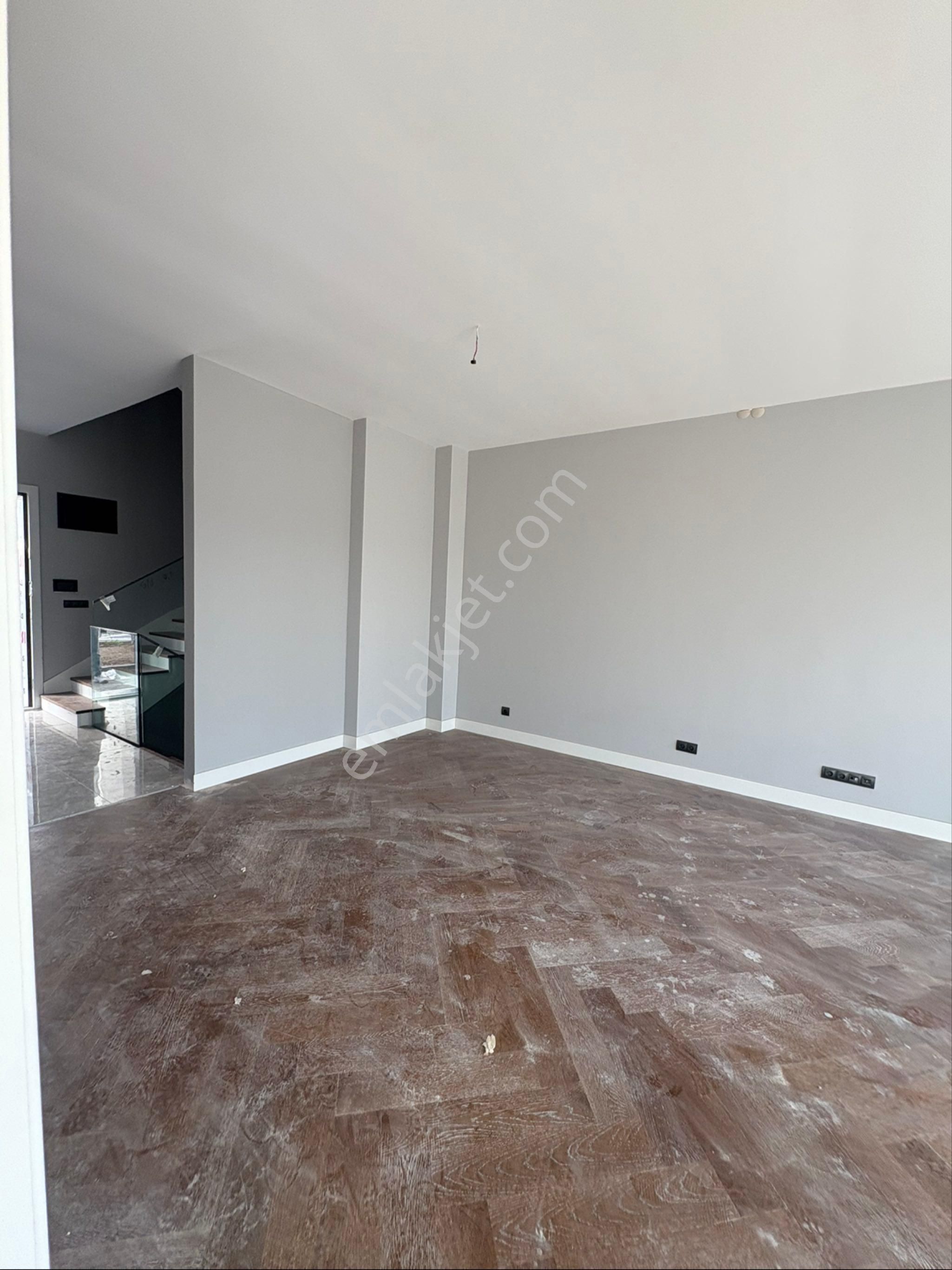 Yaşamkent Koç Residans Sitesinde Kiralık 5+1 Villa - Görsel 18