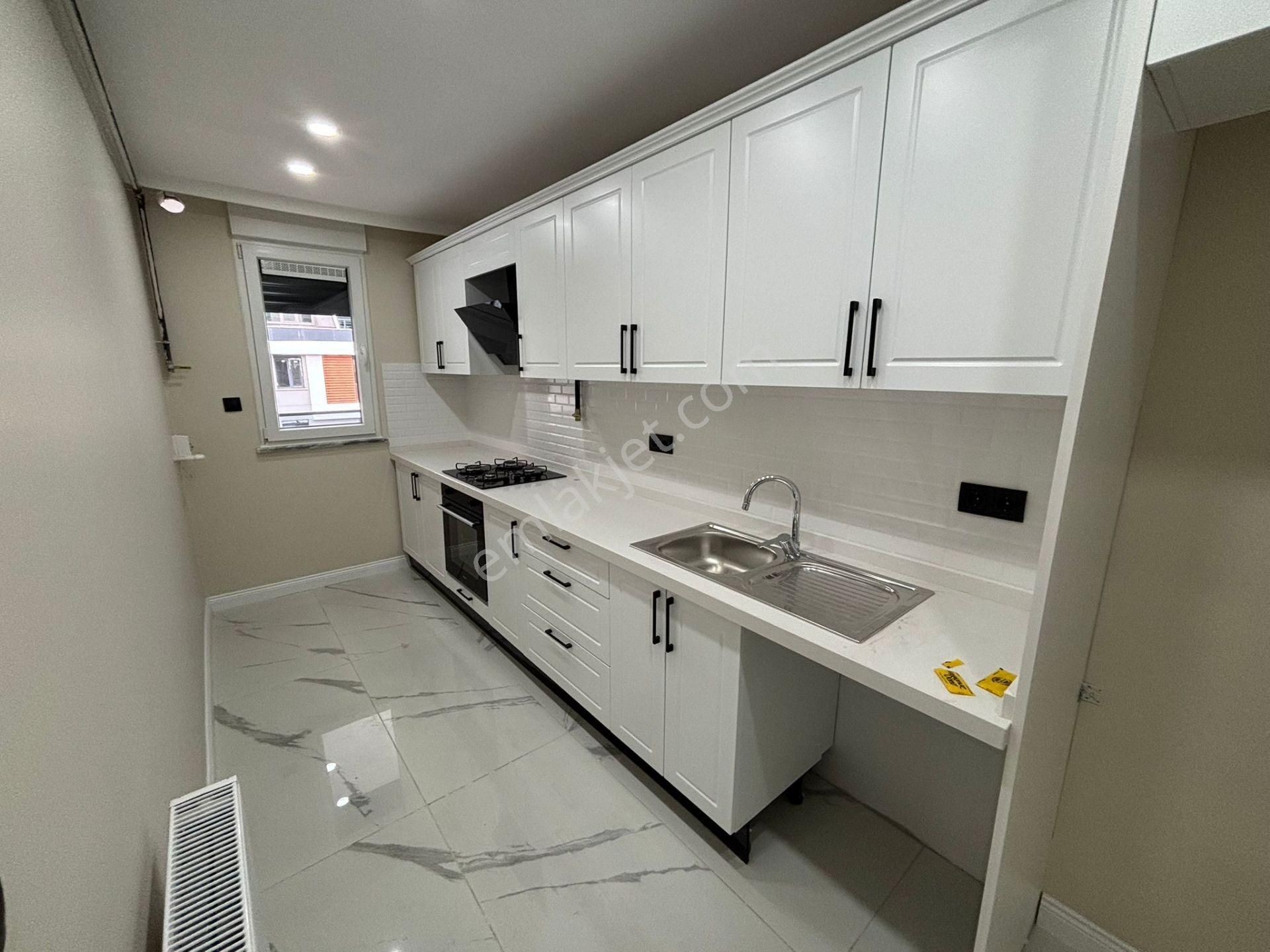 Kaçmaz'dan Altıntepe De Deniz Manzaralı Ön Cephe 2+1 Dubleks - Görsel 10