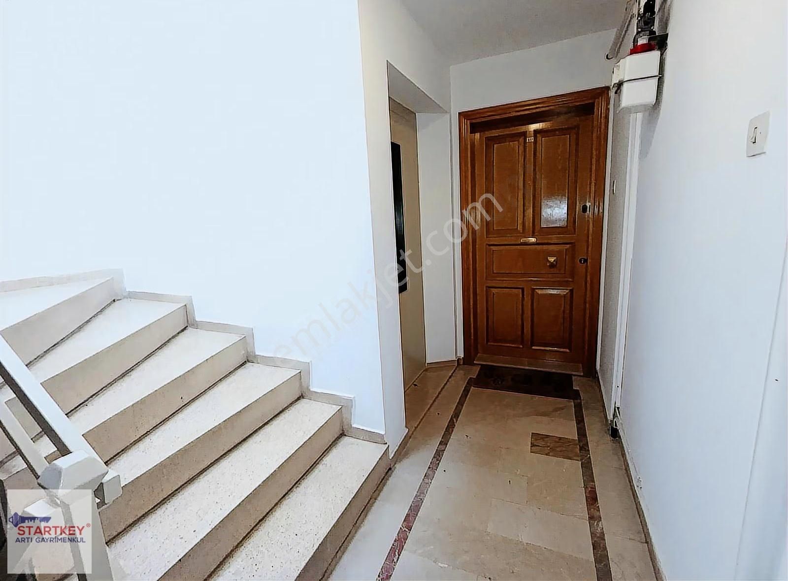 Karşıyaka Bostanlı İsmet Yazar Sokakta 3+1 120 M2 Satılık Daire - Görsel 18