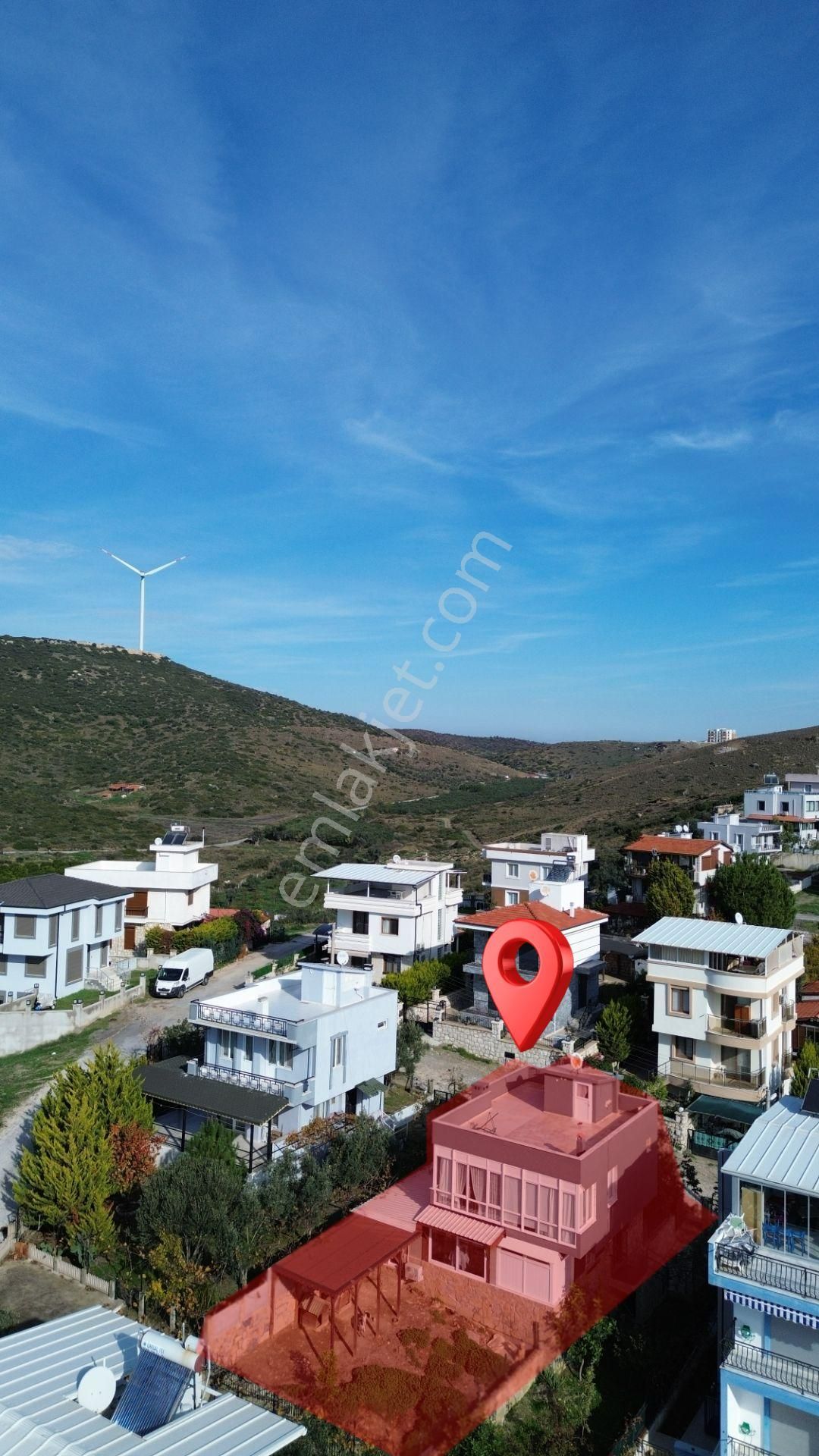 Sığacık Girlen'de Müstakil Bahçeli Satılık 4+1 Villa - Görsel 2