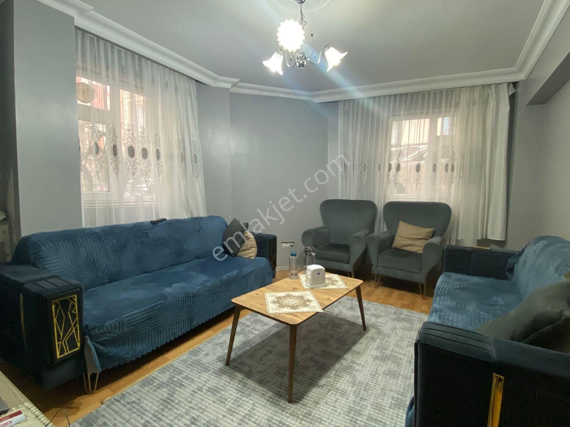 Yıldız Dan Bilal Habeş Camisi Yakını Kredili 3+1 Düz Giriş Daire 2008 Yapımlı - Görsel 5