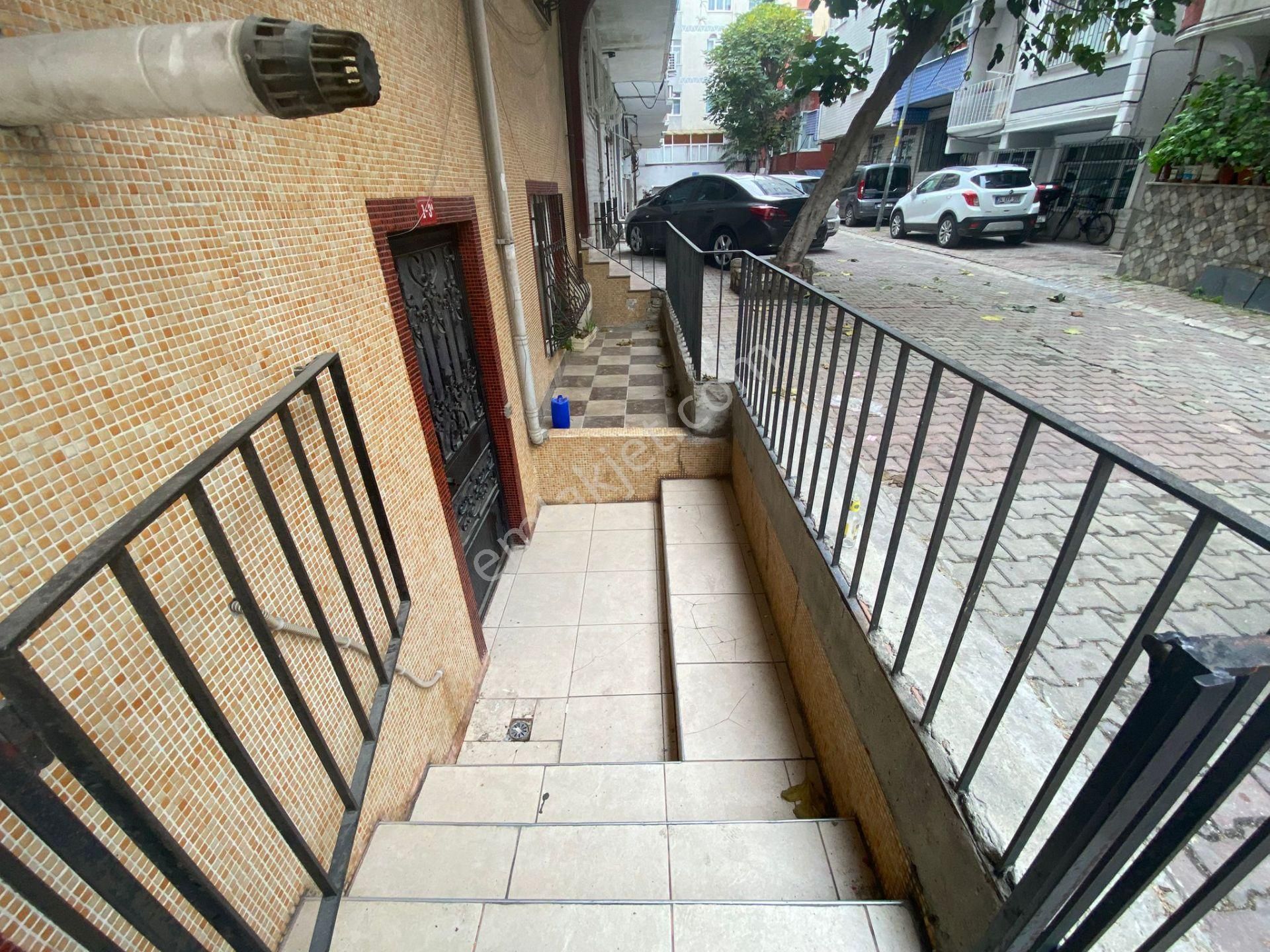 Yıldız Dan Bilal Habeş Camisi Yakını Kredili 3+1 Düz Giriş Daire 2008 Yapımlı - Görsel 3