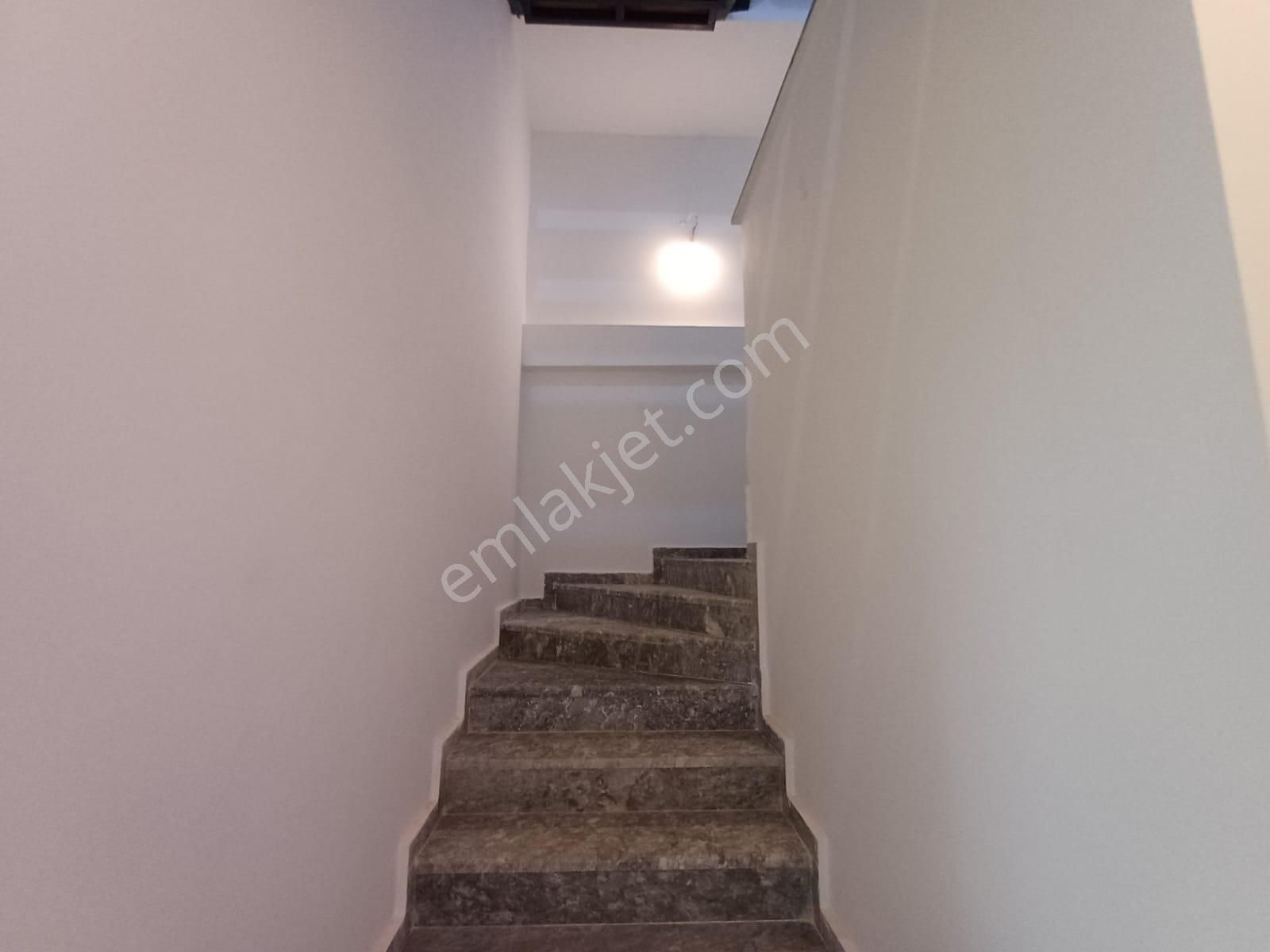 Stop’tan Çamköy Çevreyolu Üzeri 3+1 Tripleks Eşyalı Kiralık Daire - Görsel 5