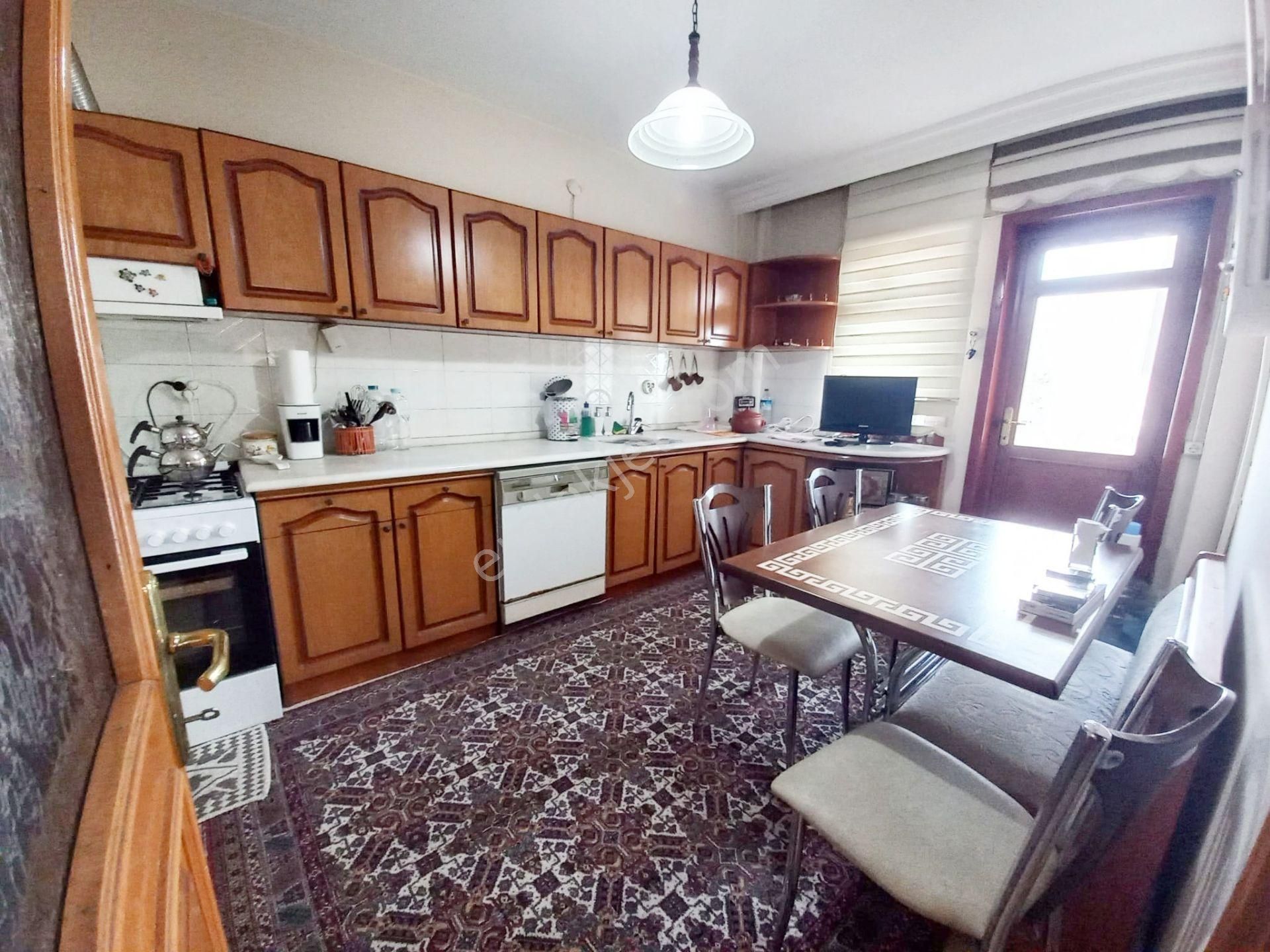 Coşkun Emlak'tan 6+1+kiler Güney Doğu Ön Cepheli Dublex Daire - Görsel 2