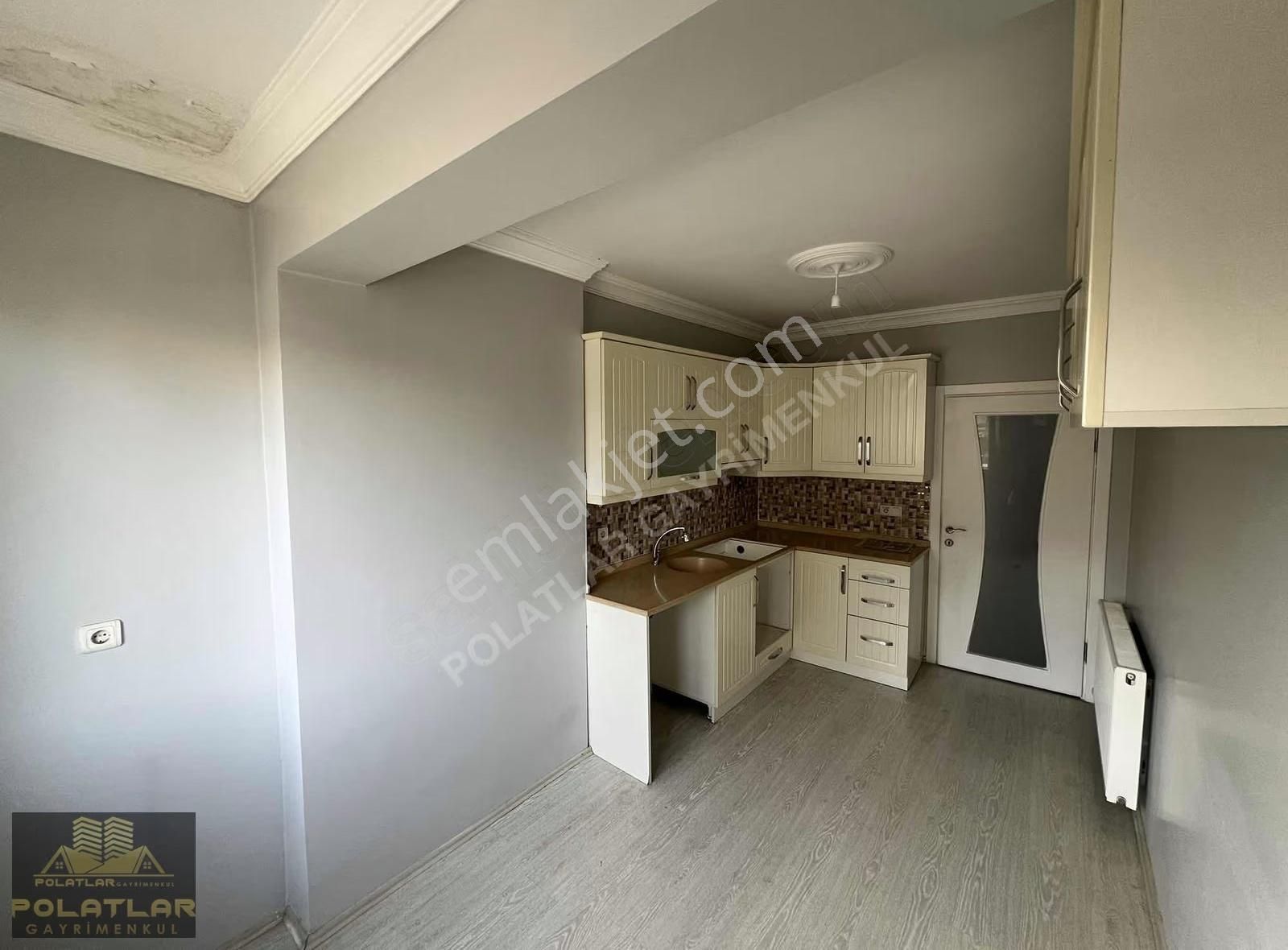 Akıncılar Mahallesinde Kiralık 2+1 Daire!!! - Görsel 7