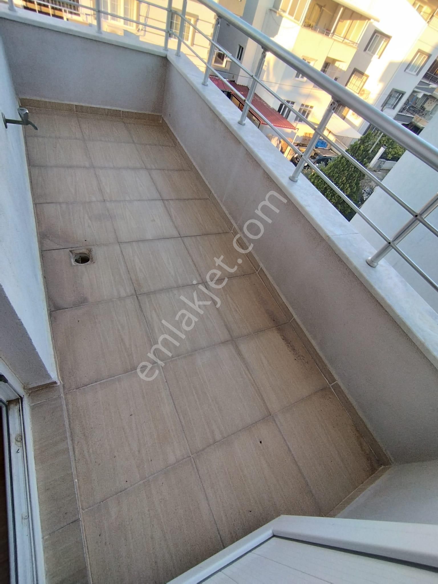 Didimde Merkezi Konumda 3+1 Dubleks Daire - Görsel 19