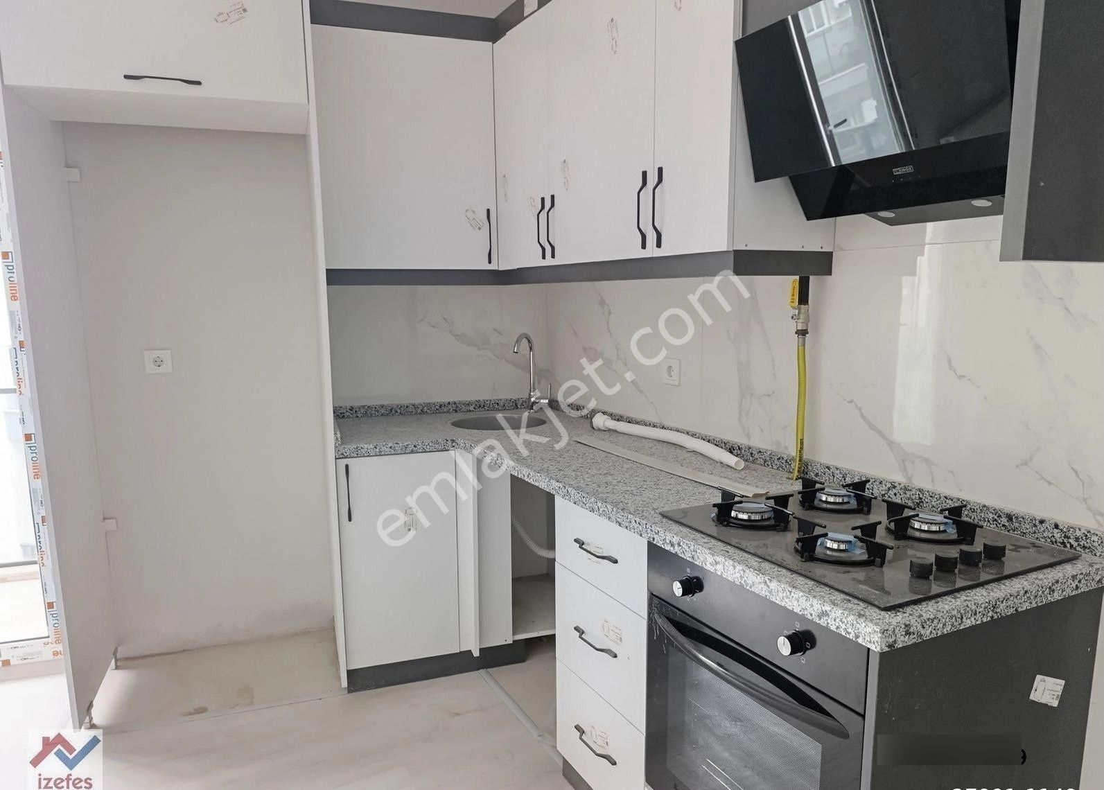 Seyrekköy De Satılık 1+1 Sıfır Daire.