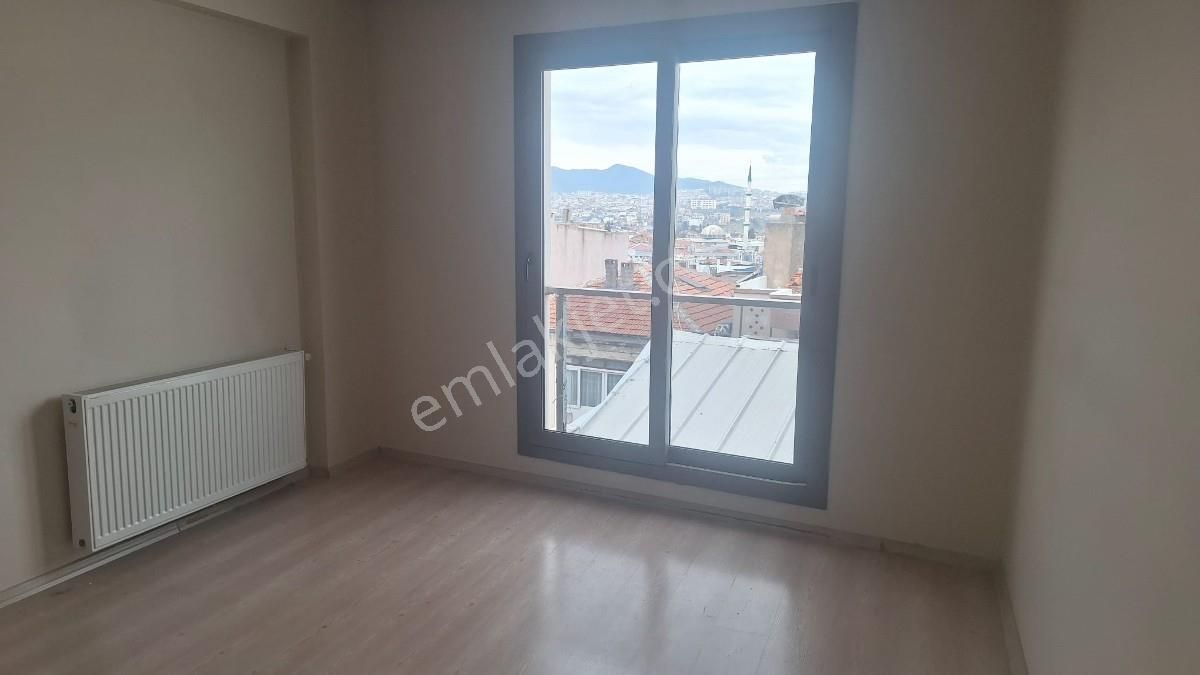 Güven Mah. Kapalı Mutfak, Ebeveyn Banyolu 3+1 Kiralık Daire - Görsel 19