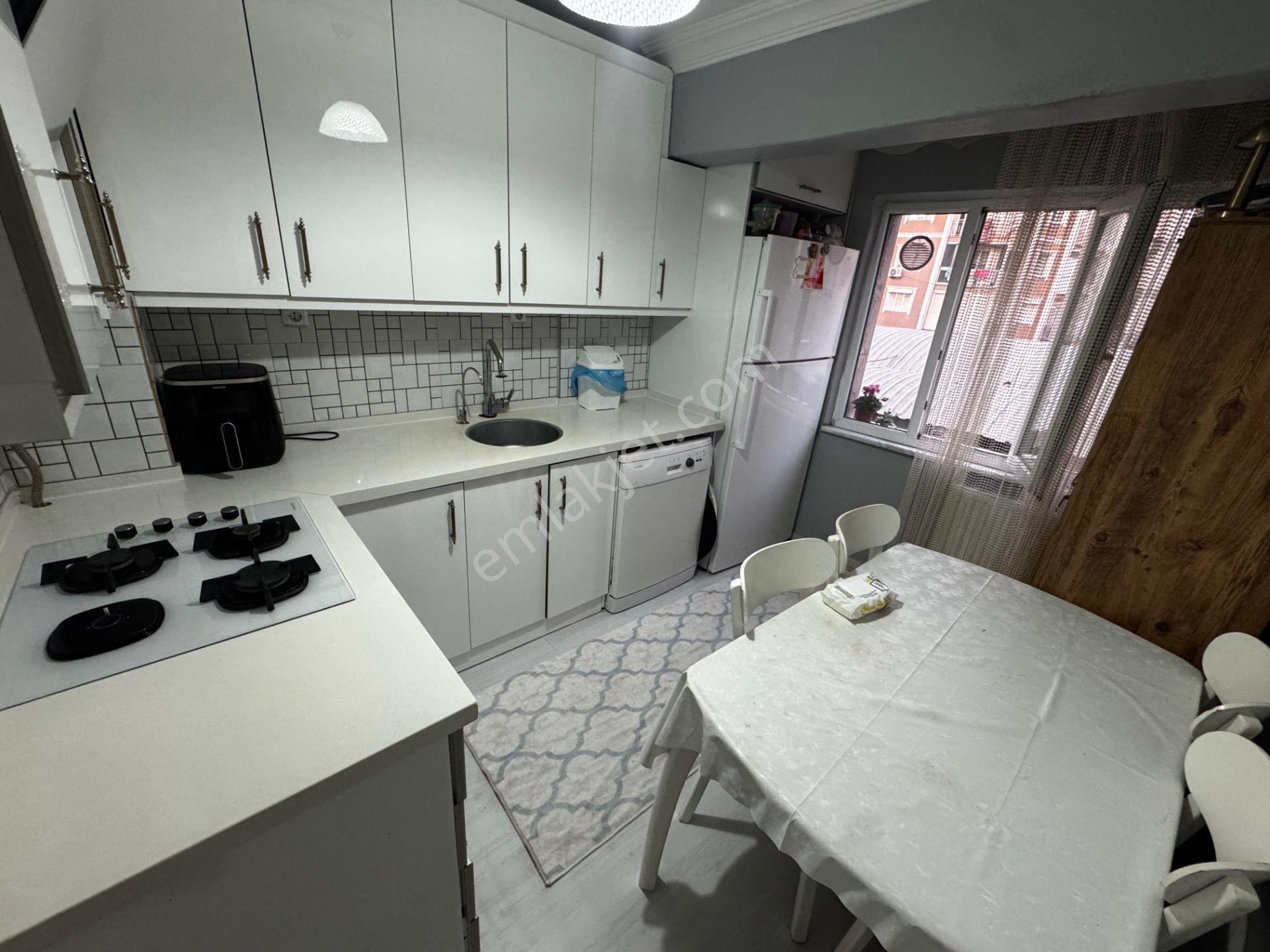 🏡sakarya Mahallesi🏡 ✅3+1 M2 120 5 Katlının 1 Katı ❇️ Özelikli Köşe Daire Arakat - Görsel 7