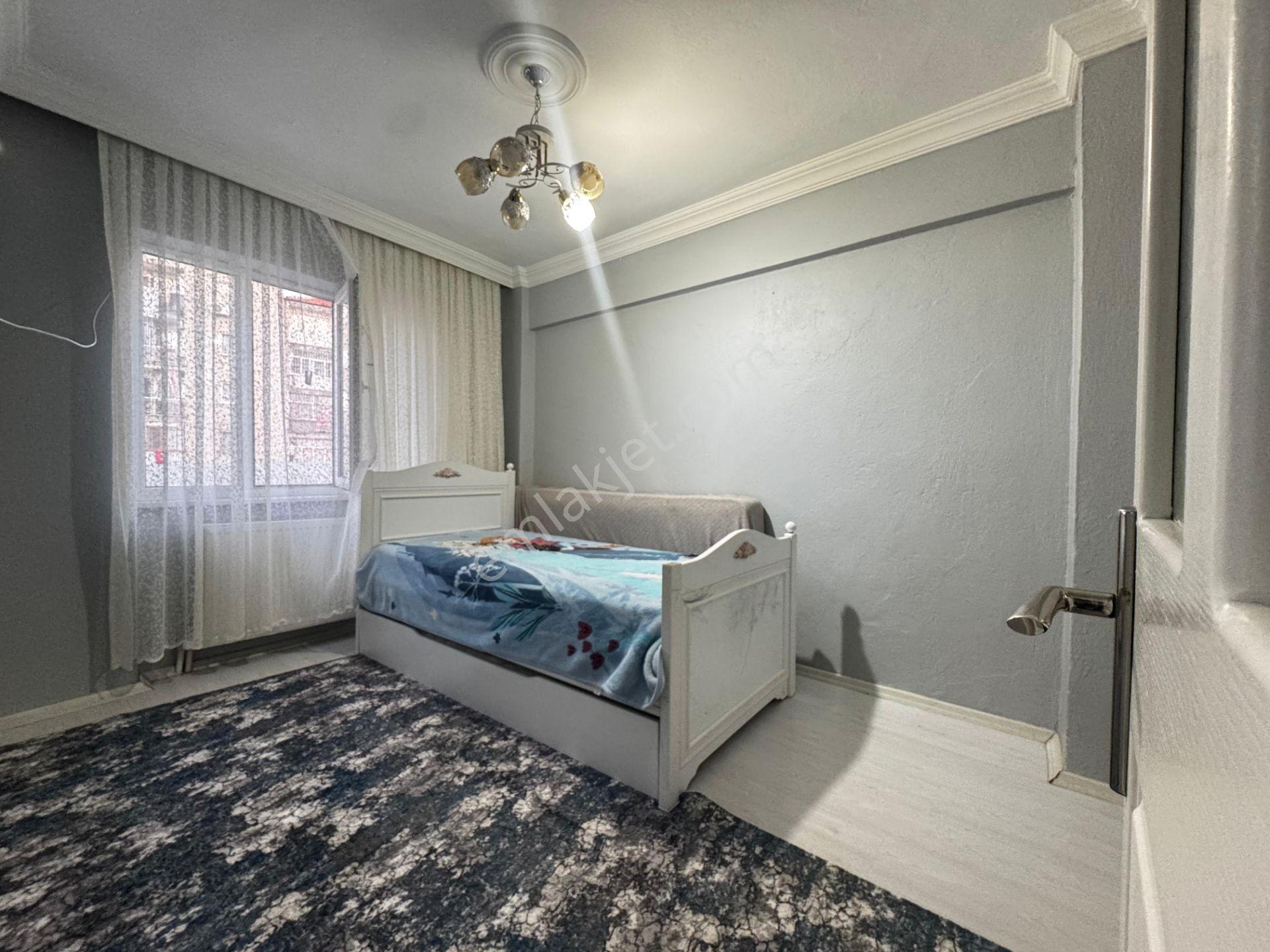 🏡sakarya Mahallesi🏡 ✅3+1 M2 120 5 Katlının 1 Katı ❇️ Özelikli Köşe Daire Arakat - Görsel 5