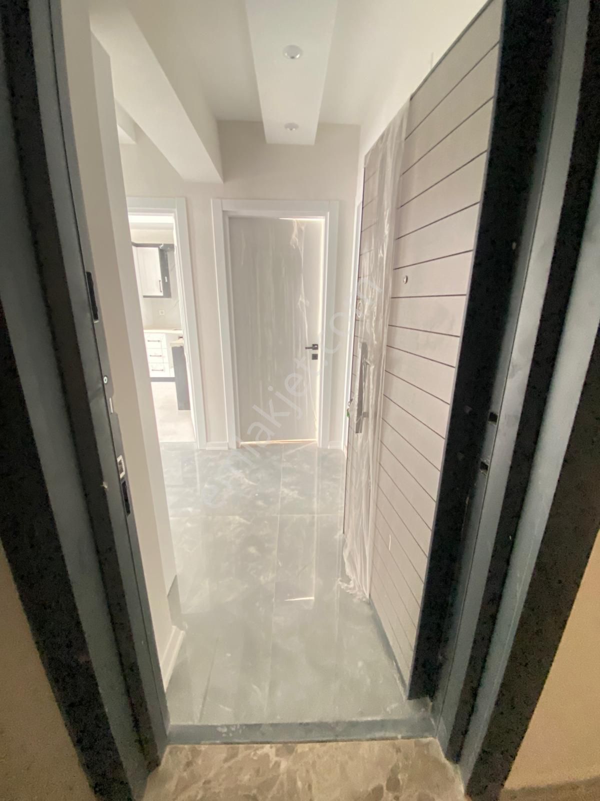 🏡muradiye Mahallesi🏡 ✅2+1 M2 85 4 Katlının 4 Katı ❇️sıfır Full Özelikli Otopark - Görsel 2
