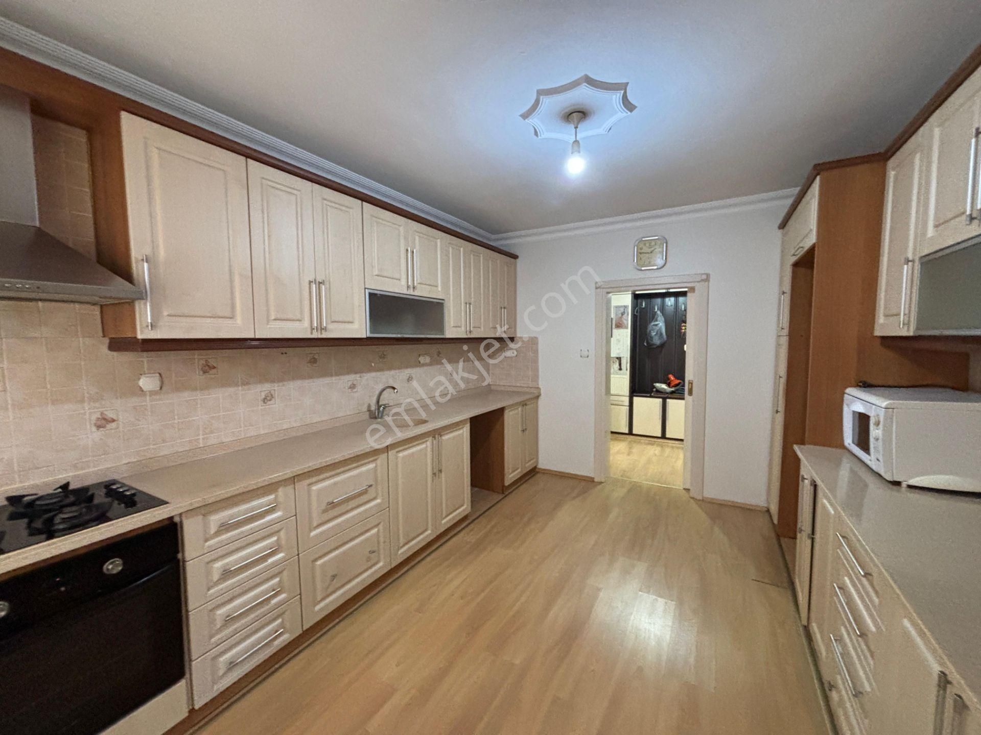 Cb King'den Balıkesir Paşaalanı Mah.de Geniş 2+1 Kiralık Daire - Görsel 10