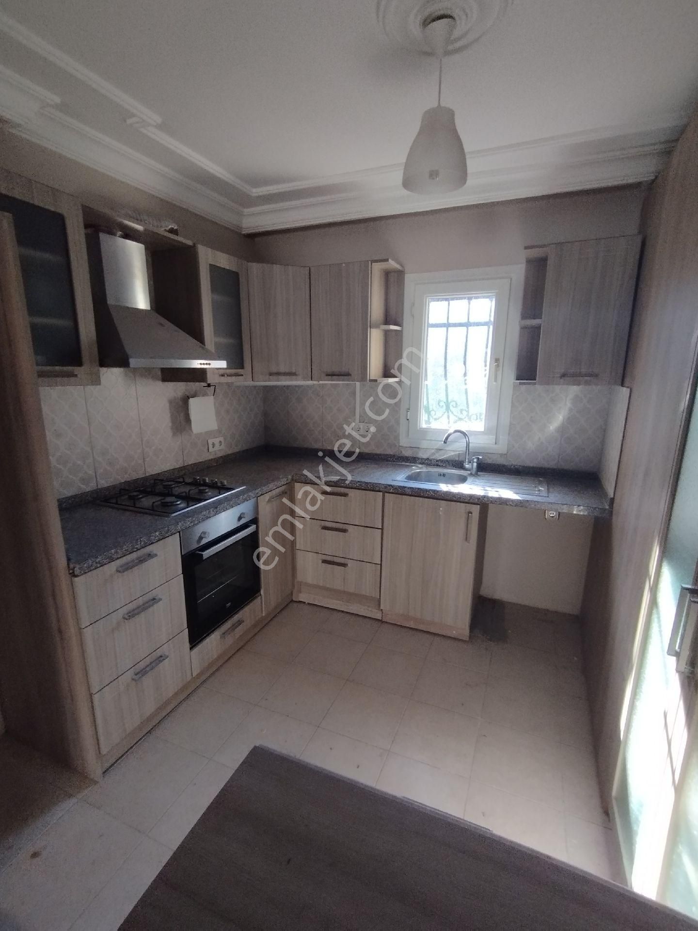 Bayraklıdede Mah.de Satılık Havuzlusiteiçinde 4 Katlı Bahçeli 4+1 Villa - Görsel 12