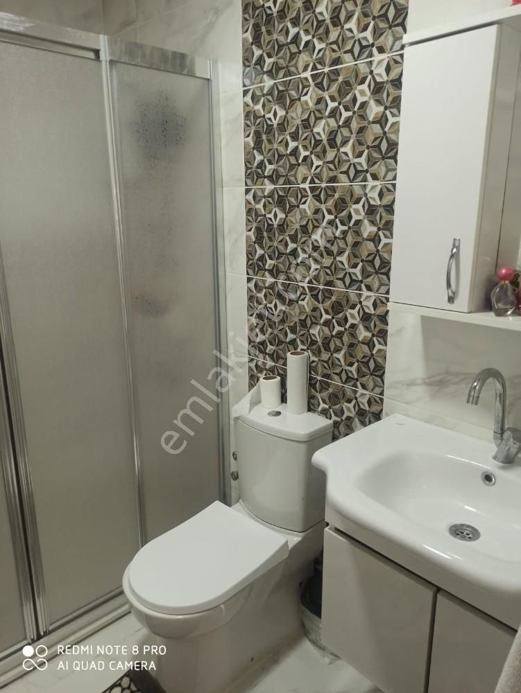 Tirede 180 M2, Bahçeli, Teraslı, Eşyalı Kiralık Müstakil Ev - Görsel 23