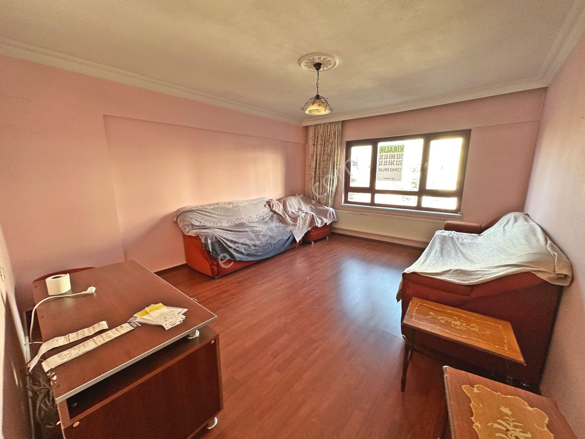 Aşıkveysel Mahallesinde Ön Cephede Geniş 2+1 Kiralık Daire - Görsel 8