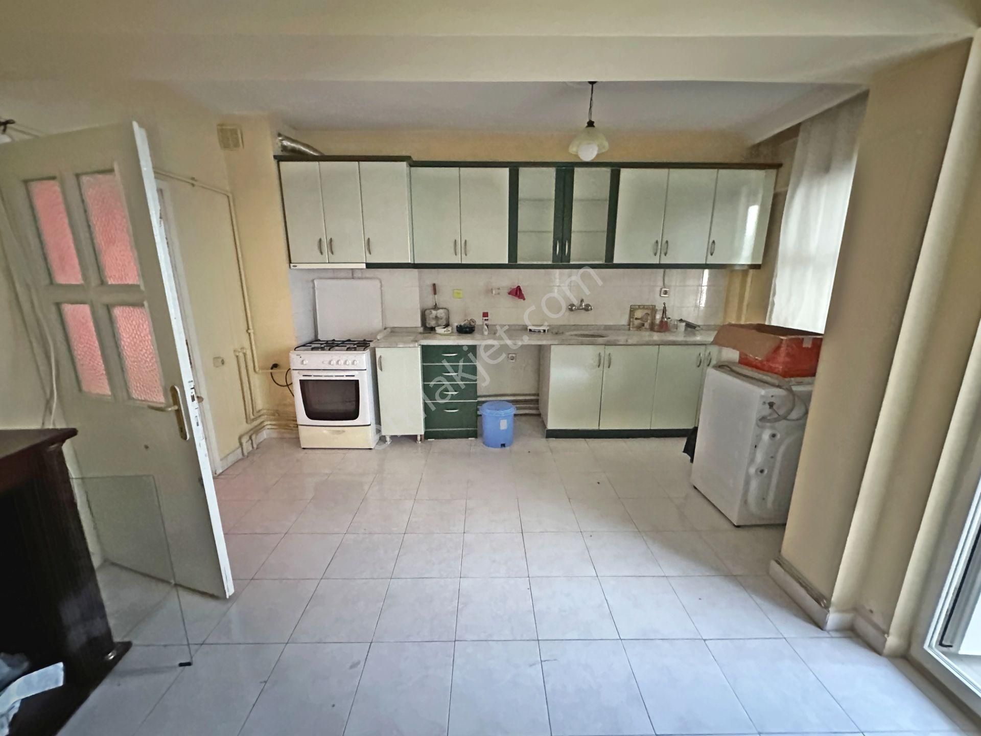 Aşıkveysel Mahallesinde Ön Cephede Geniş 2+1 Kiralık Daire - Görsel 19