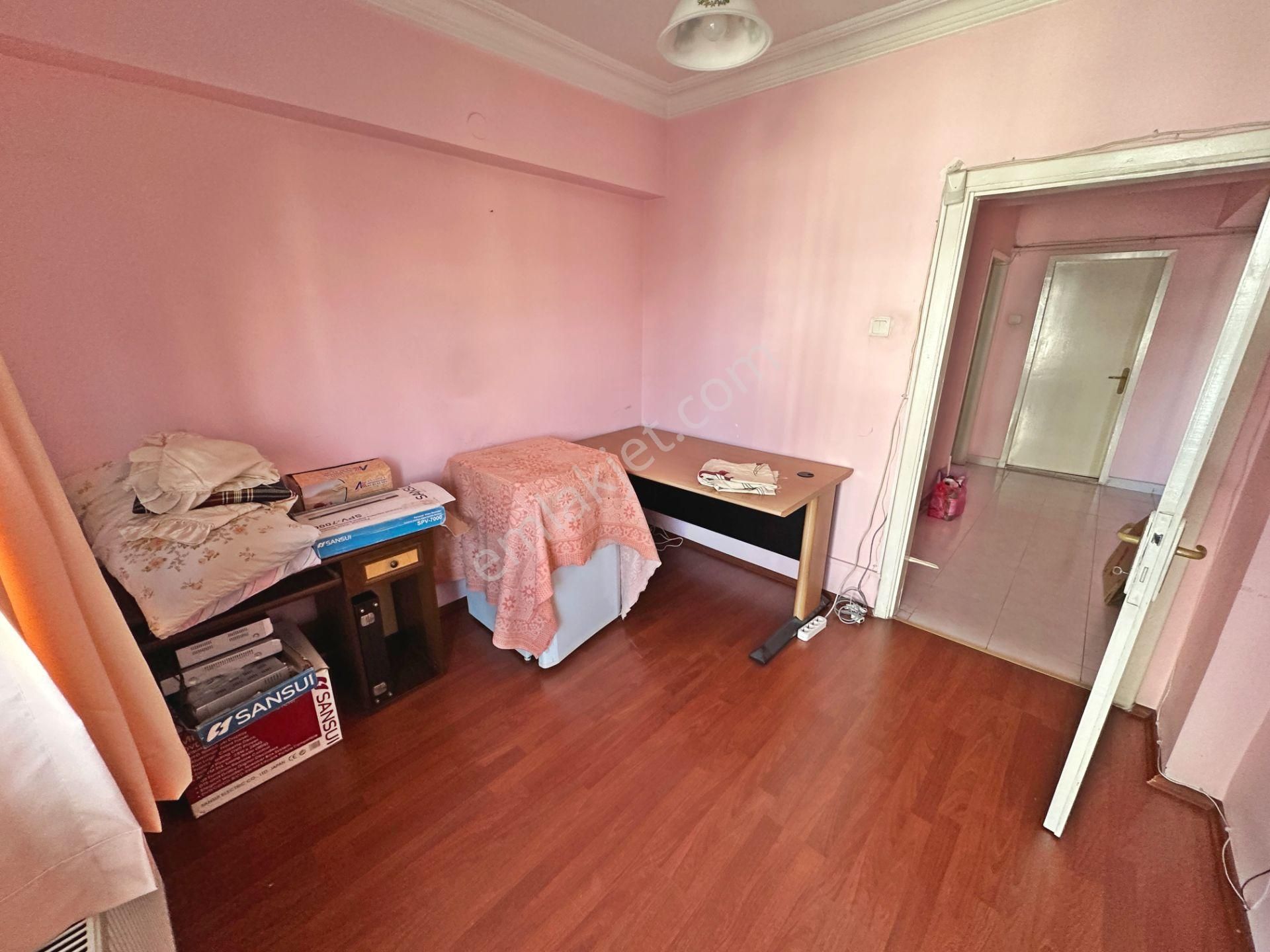 Aşıkveysel Mahallesinde Ön Cephede Geniş 2+1 Kiralık Daire - Görsel 5