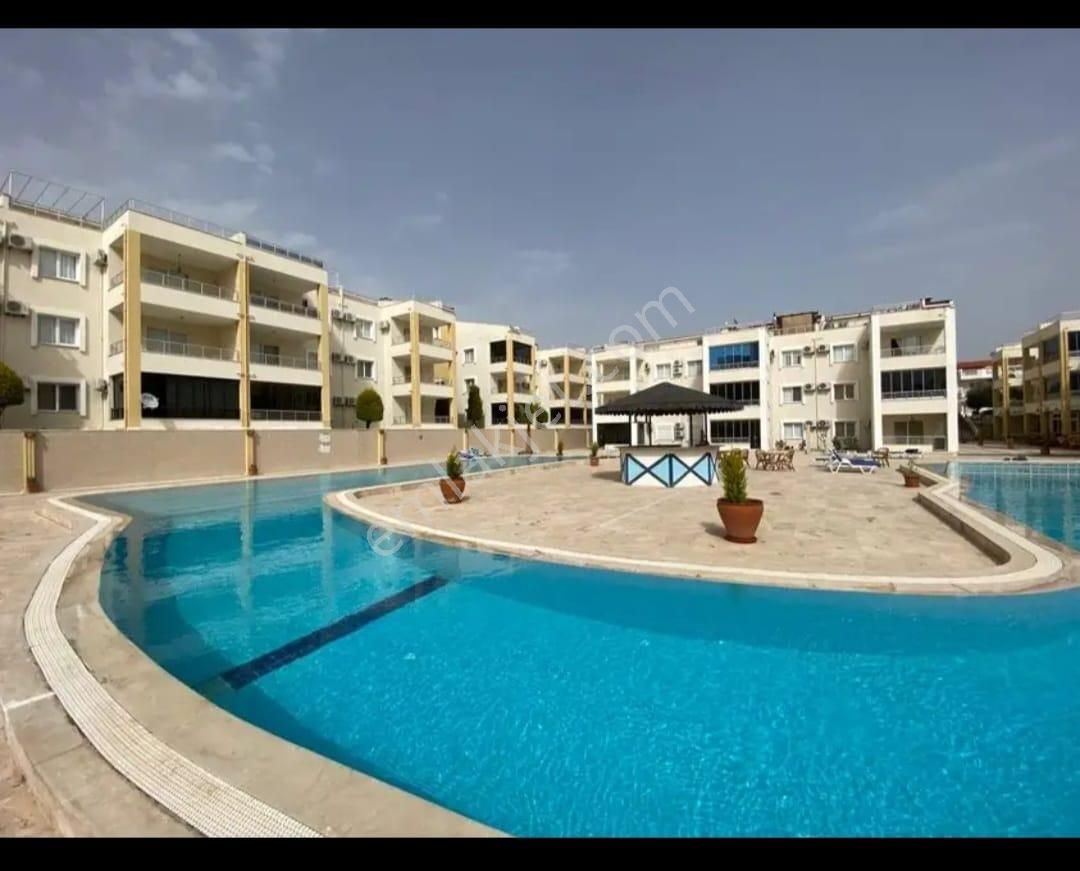 Didim Efeler Mah. Havuzlu Site İçerisinde Cafe-restaurantlı-24 Saat Güvenlikli-2+1 Ful Eşyalı Daire - Görsel 9