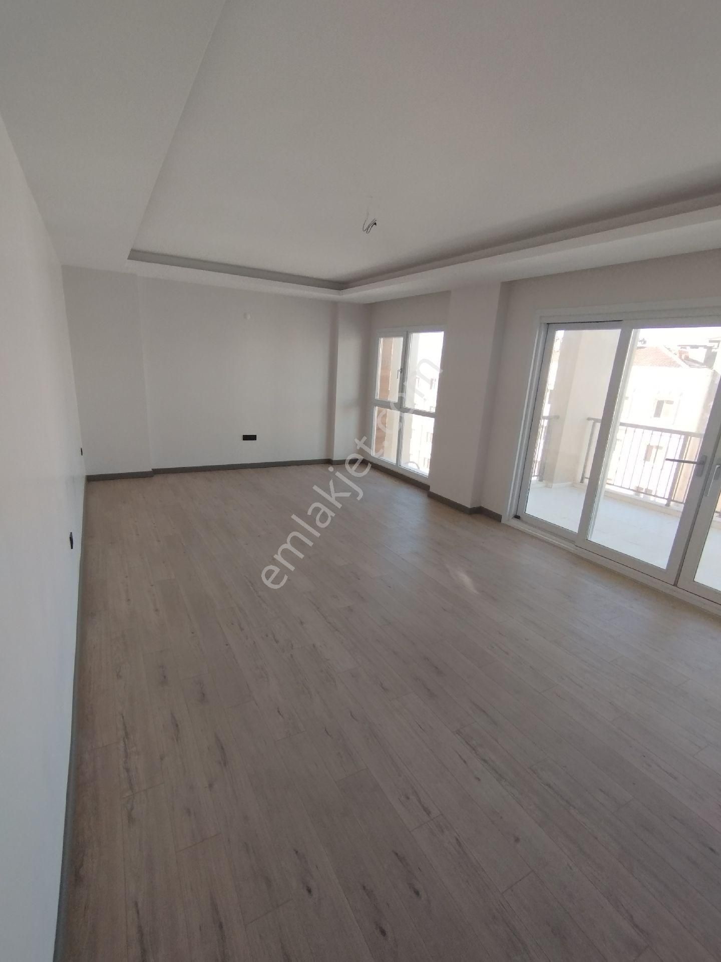 Ege Mah.de Satılık Havuzlu Site İçinde Sıfır 3+1 Daire - Görsel 7