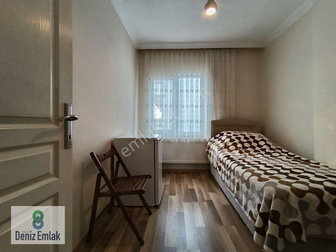 Denizden Akçayda Öncephe Arakat Masrafsız Satılık 2+1 Daire. - Görsel 16