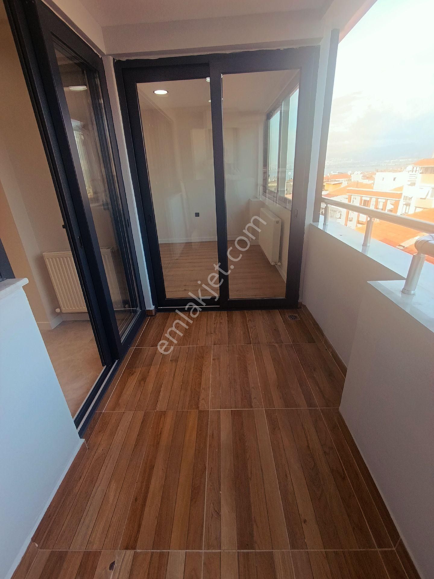 Deniz Manzaralı Lüx Konsept 3+1 130 M2 Ferah Daire - Görsel 30