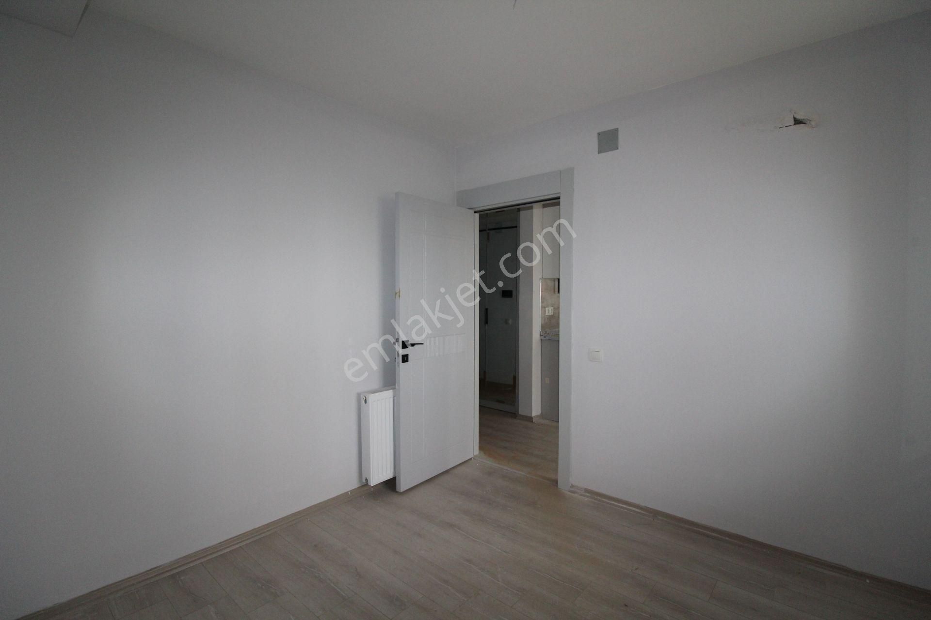 Aslan'dan Deniz Mah. Havuzlu Site İçi Satılık Cazip 2+1 - Görsel 12