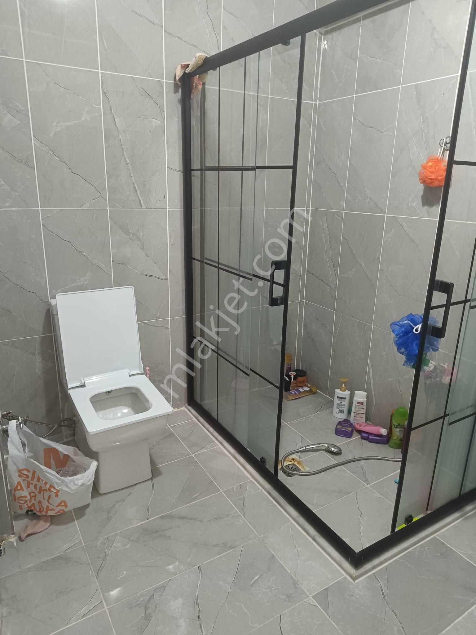 Avcılar Üniversite Mahallesi Sadece Bayanlara Kiralık Eşyalı Daire - Görsel 12