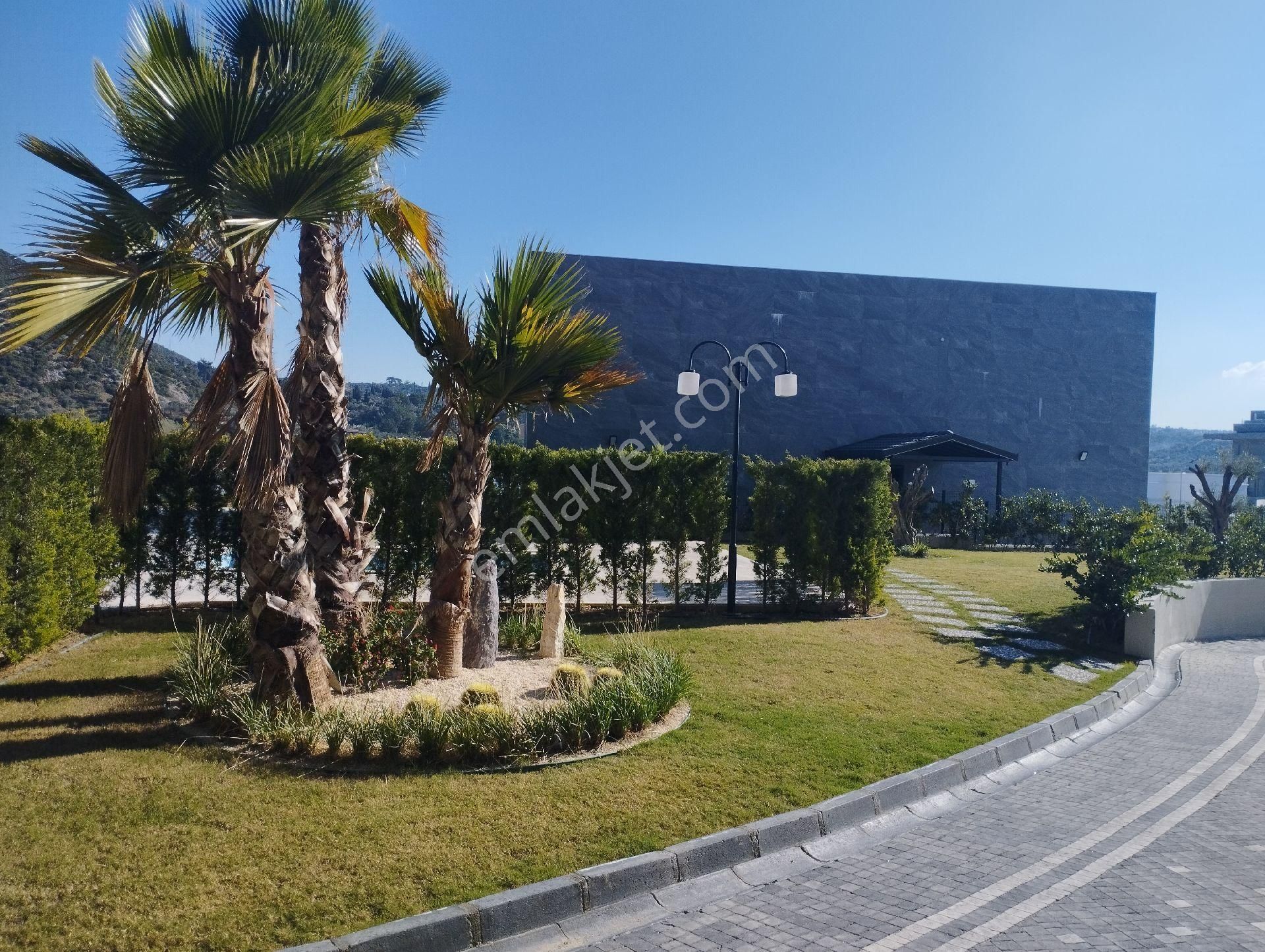 Havuzlu Site İçinde Sıfır 2+1 Bahçe Katı Daire - Görsel 10