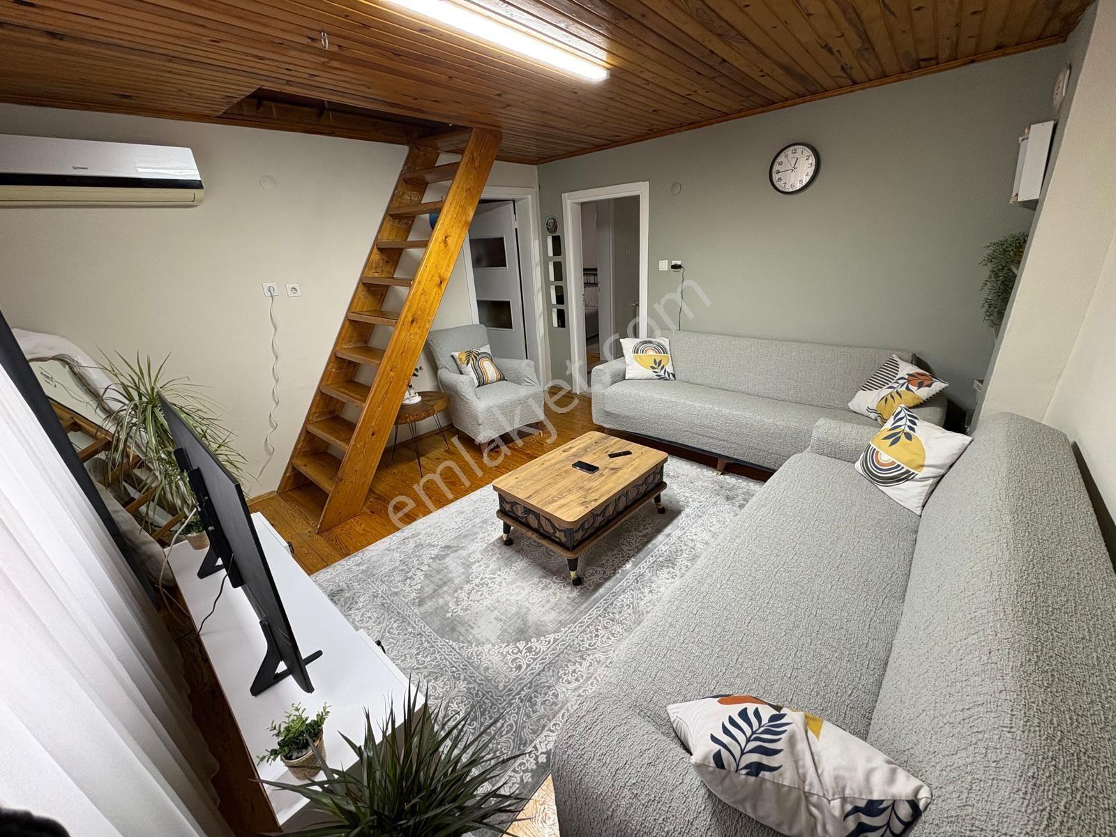 Çengelköy 'de Kentsel Dönüşüm Bölgesi 'nde 180 M2 Satılık Arsa - Görsel 12