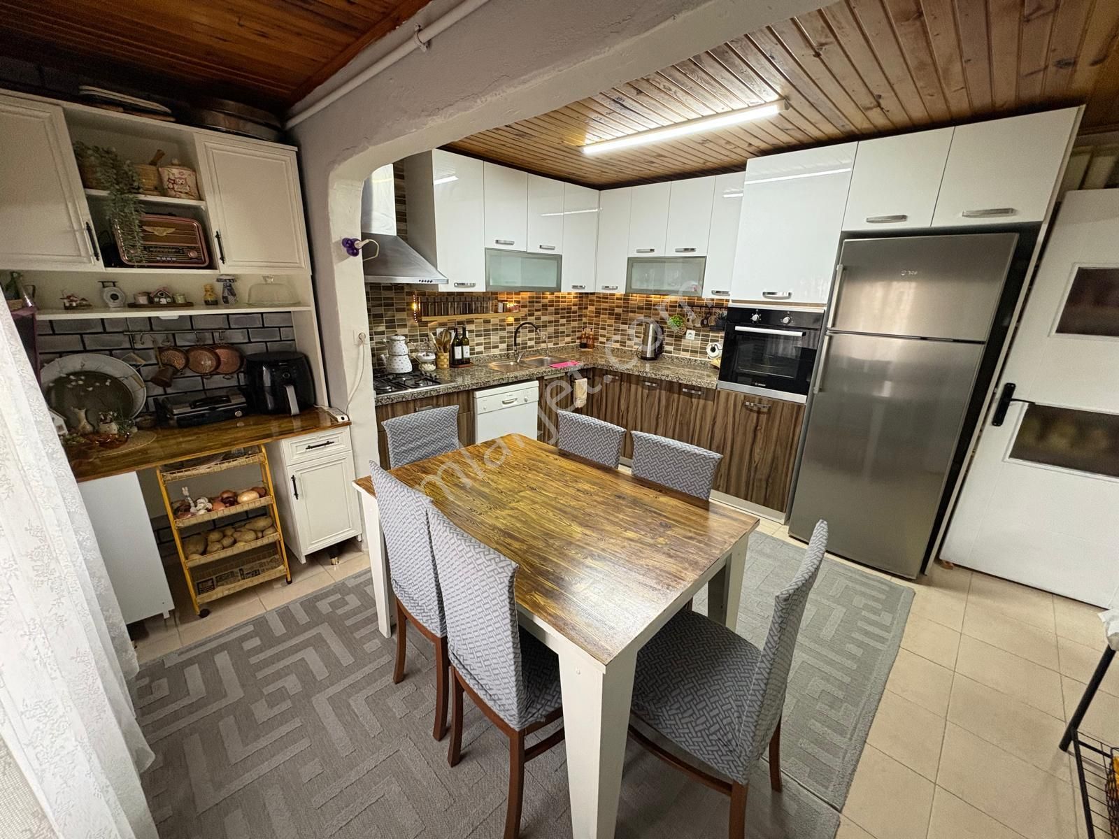 Çengelköy 'de Kentsel Dönüşüm Bölgesi 'nde 180 M2 Satılık Arsa - Görsel 8