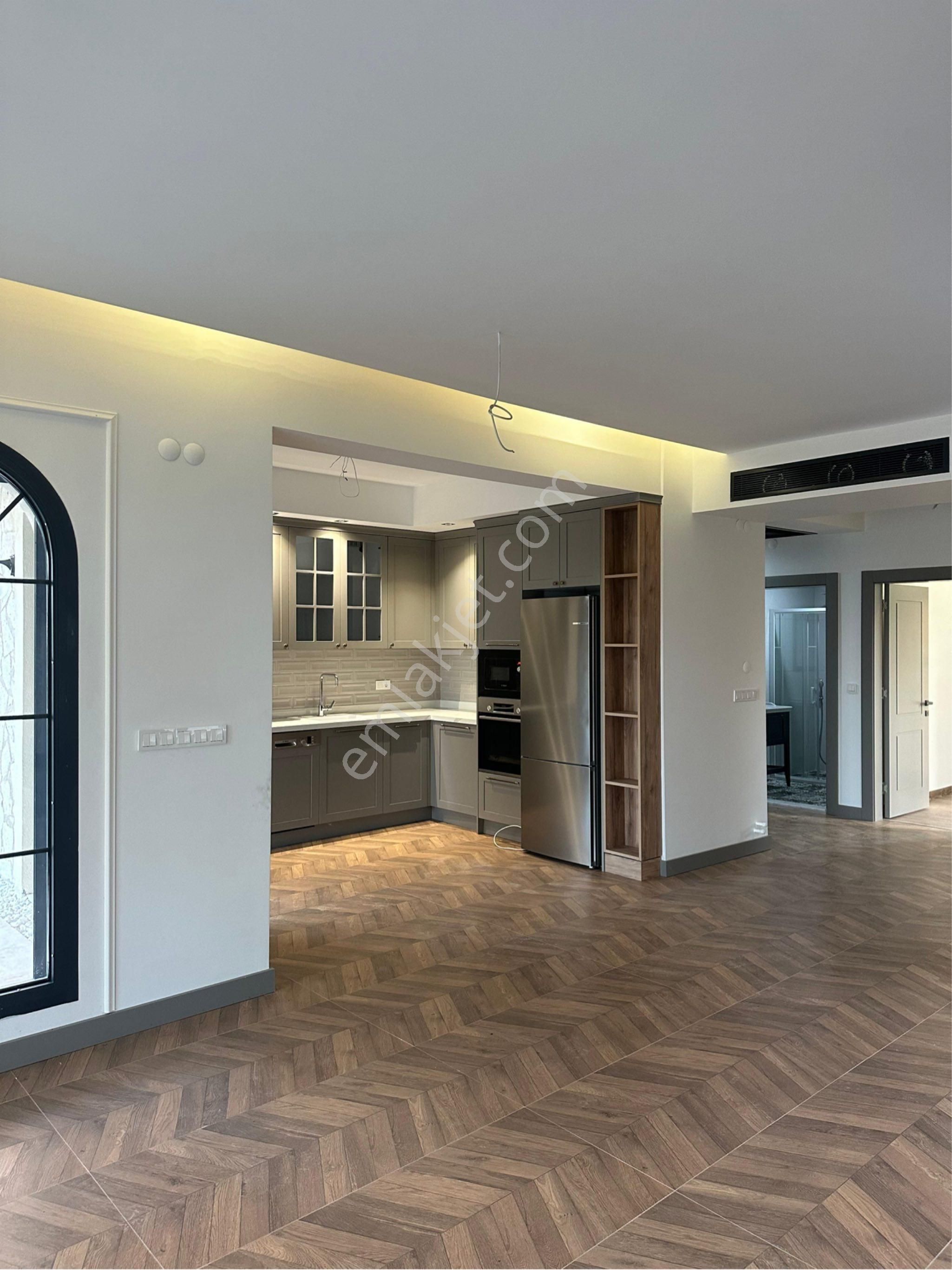 Davutlar'da 4+1 Havuzlu Modern Tasarım Müstakil Villa!!! - Görsel 6