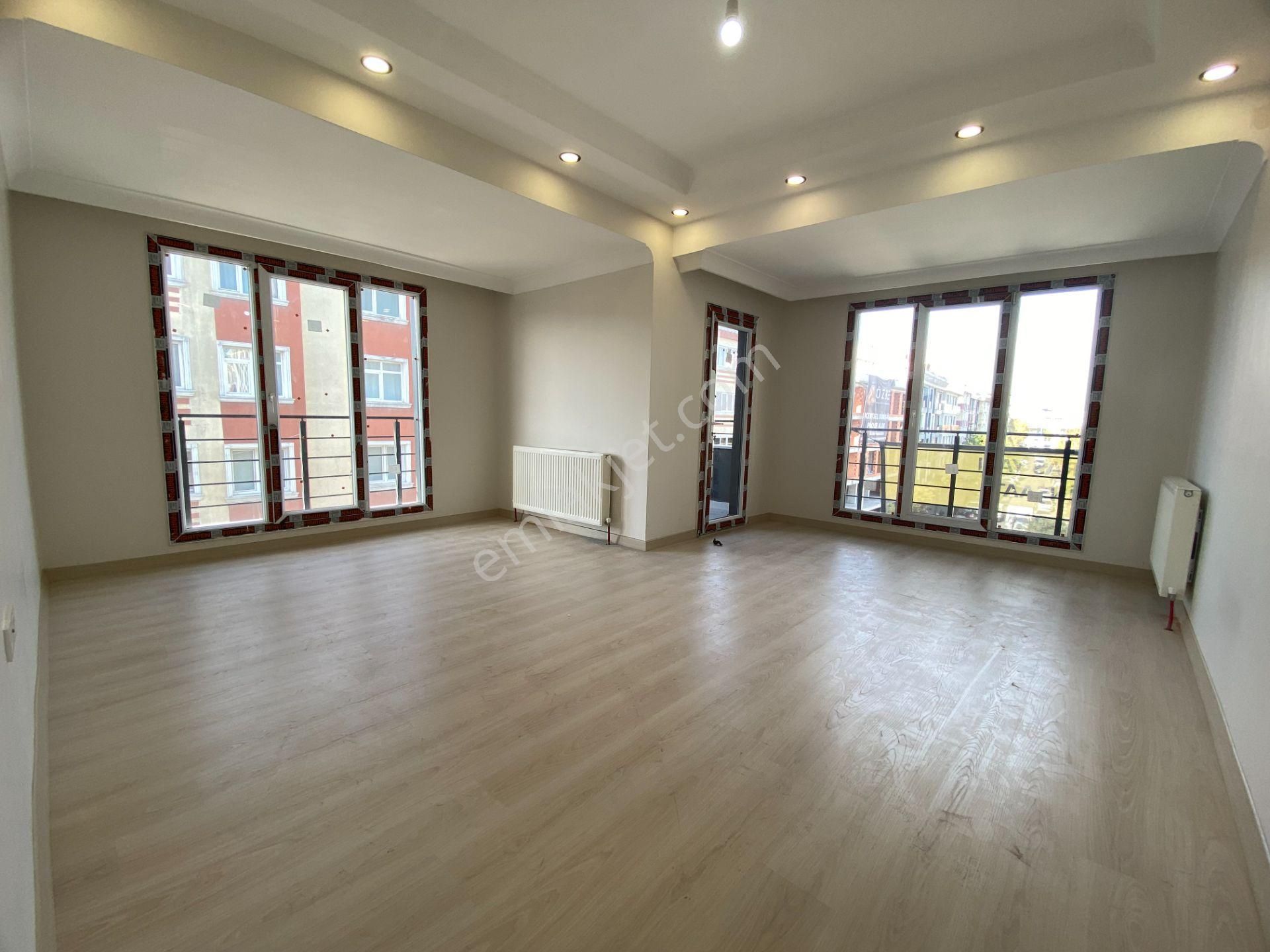 Lidya Emlak'tan Merkezin Kalbinde Satılık Sıfır Dublex Daire