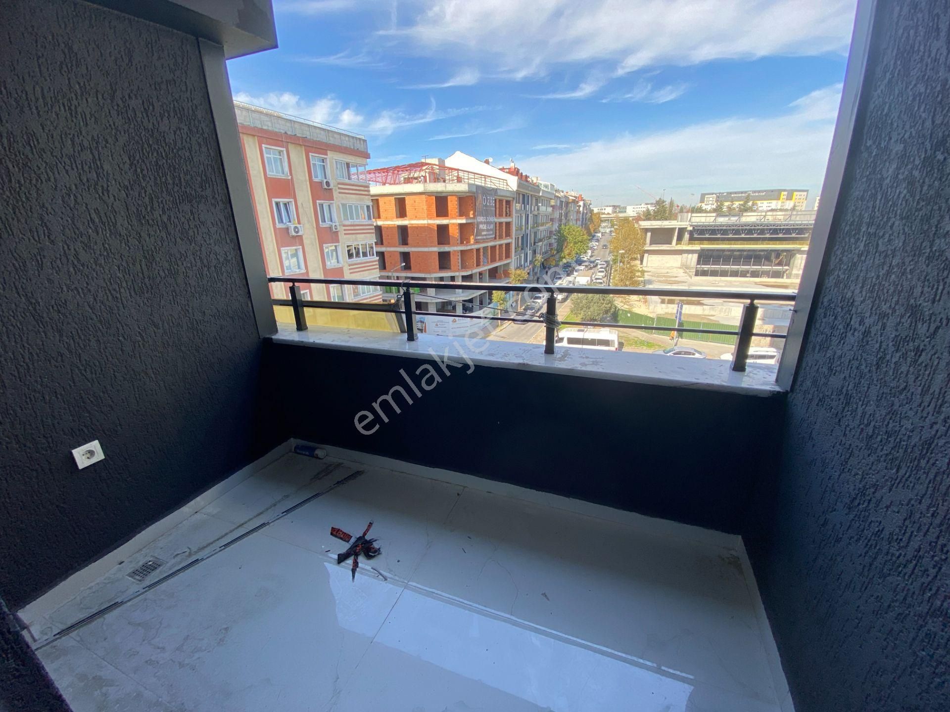 Lidya Emlak'tan Merkezin Kalbinde Satılık Sıfır Dublex Daire - Görsel 32