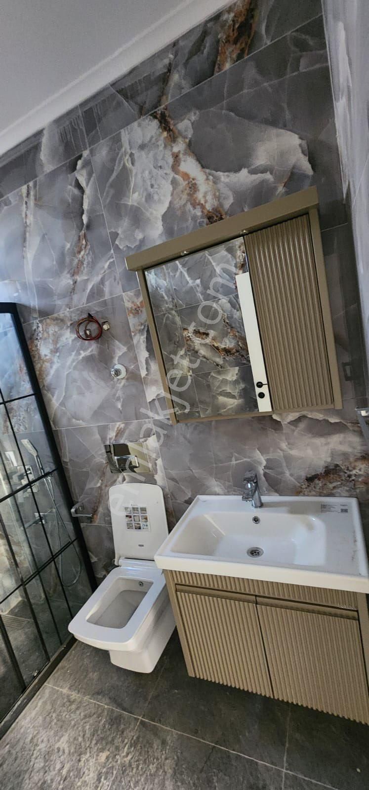 Ilıcada Havuzlu Site İçerisinde Asansörlü Kiralık - Görsel 18