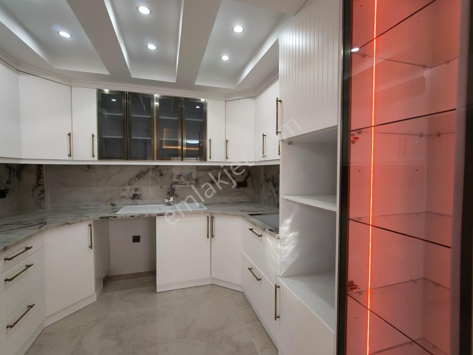 Bodrum Gümüşlük Satılık Müstakil 4+2 Havuzlu Villa - Görsel 11