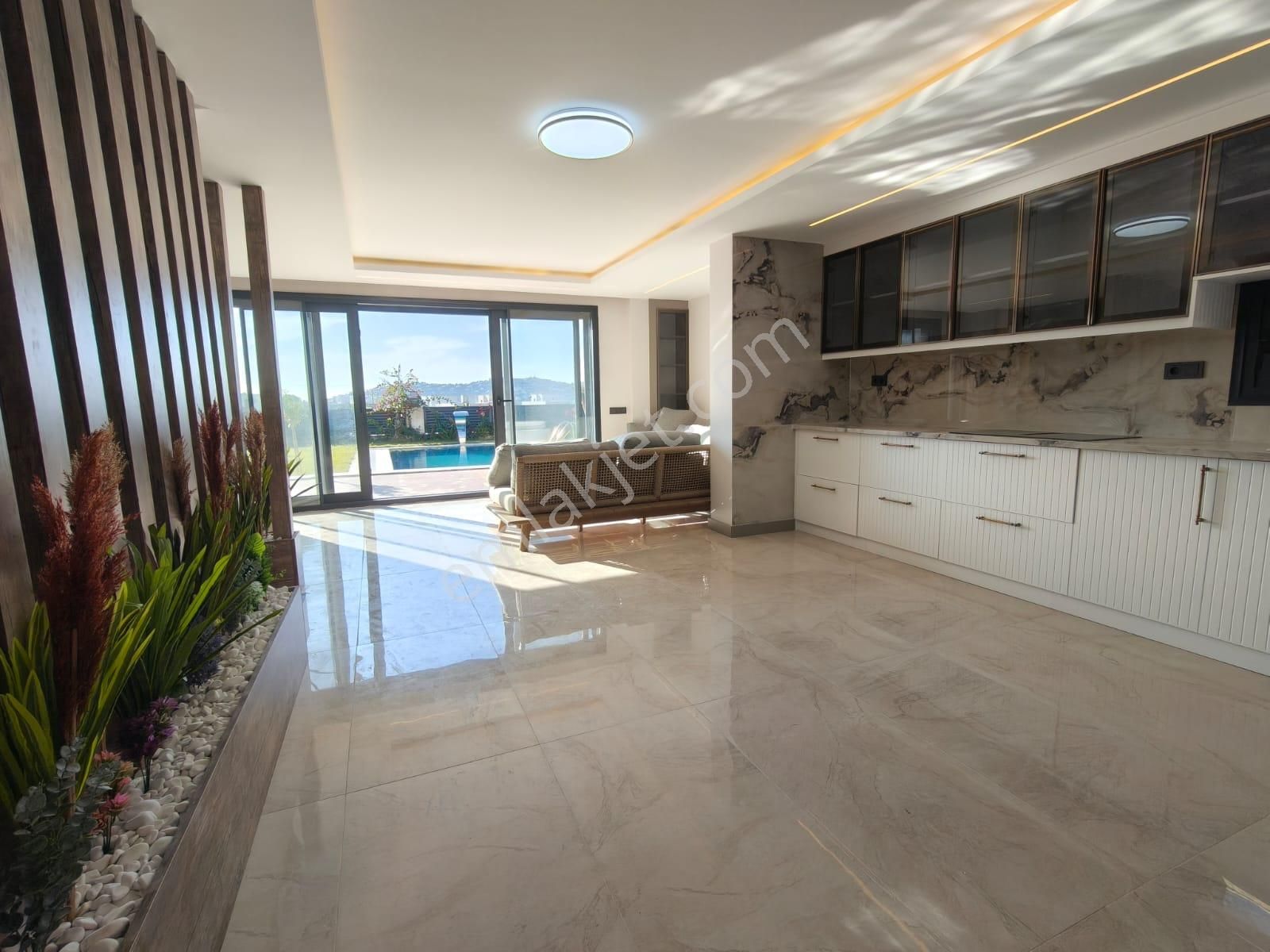 Bodrum Gümüşlük Satılık Müstakil 4+2 Havuzlu Villa - Görsel 12
