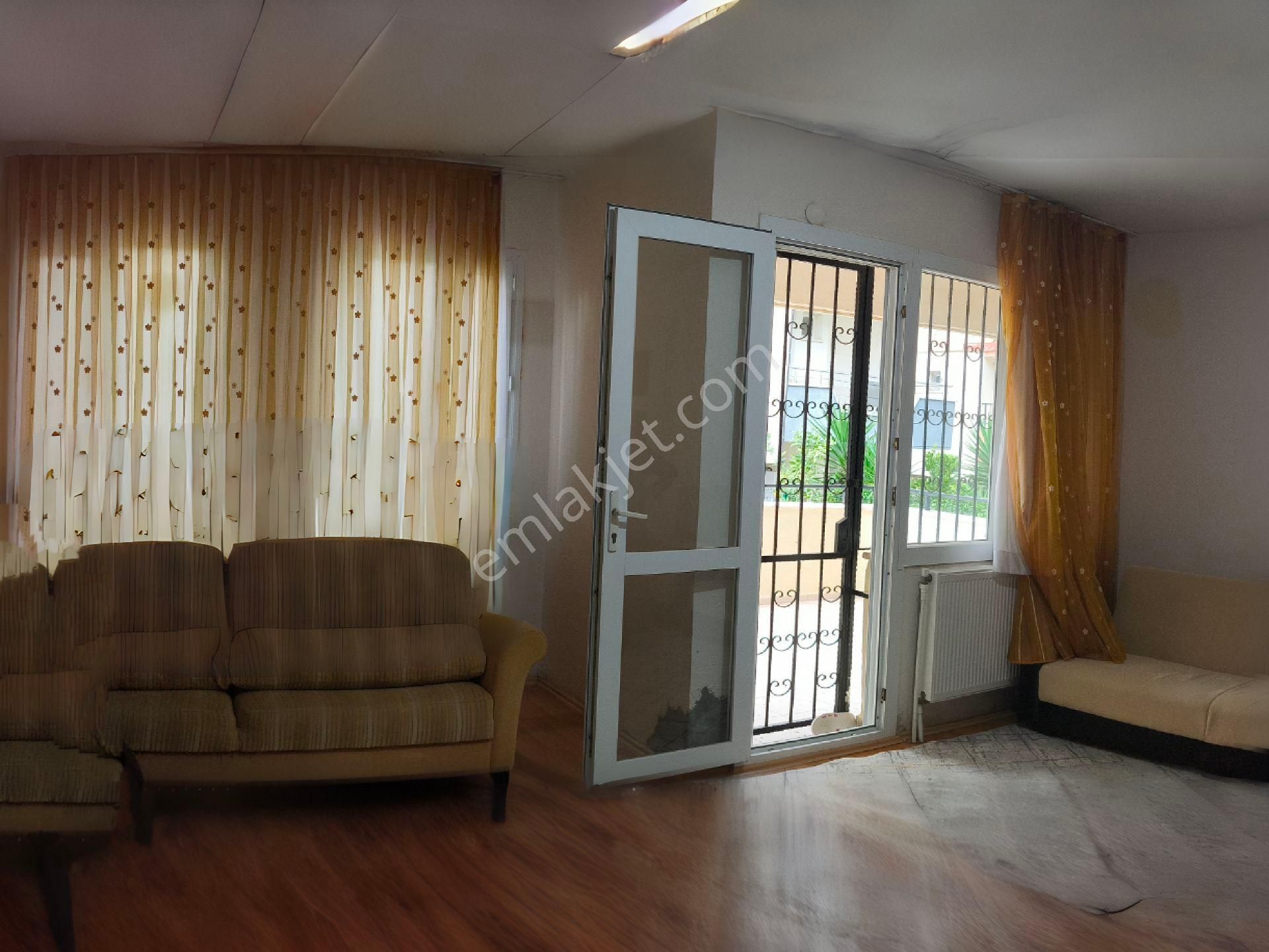 Kevser Alak’tan Kuşadası Merkez Havuzlu Sitede Satılık Villa - Görsel 24