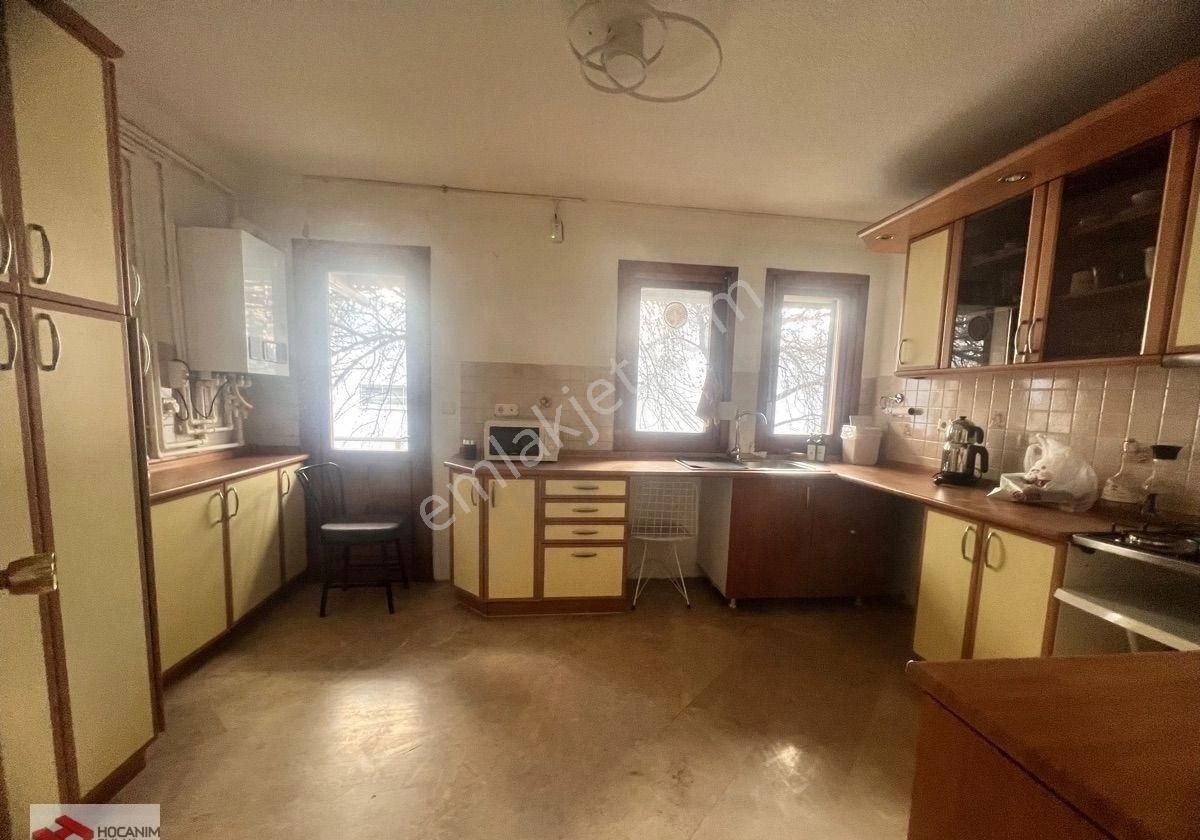 Filistin Cad. 3+1 +kilerli Kapalı Otoparklı ,katta,ön - Görsel 31