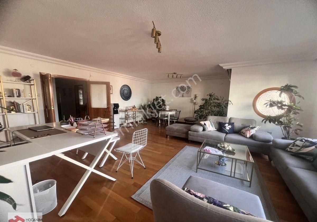 Filistin Cad. 3+1 +kilerli Kapalı Otoparklı ,katta,ön - Görsel 2