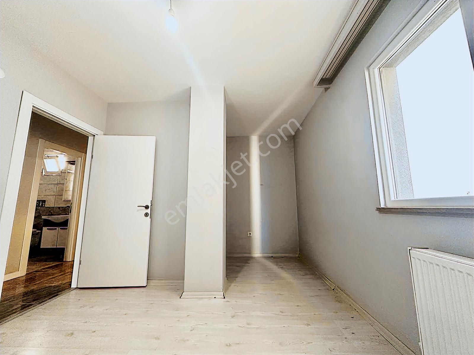 Sultanbeyli Adil Mahallesi, Butik Sitede Kiralık 2+1 Daire - Görsel 7