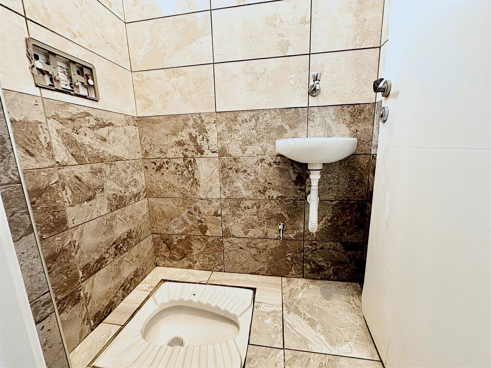 Sultanbeyli Adil Mahallesi, Butik Sitede Kiralık 2+1 Daire - Görsel 15