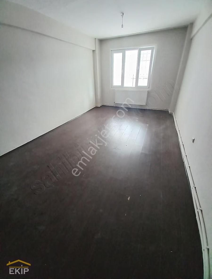 Kısıklıda Kısıklı Park Sitesi Karşısı Büyük 2+1 Kiralık - Görsel 6