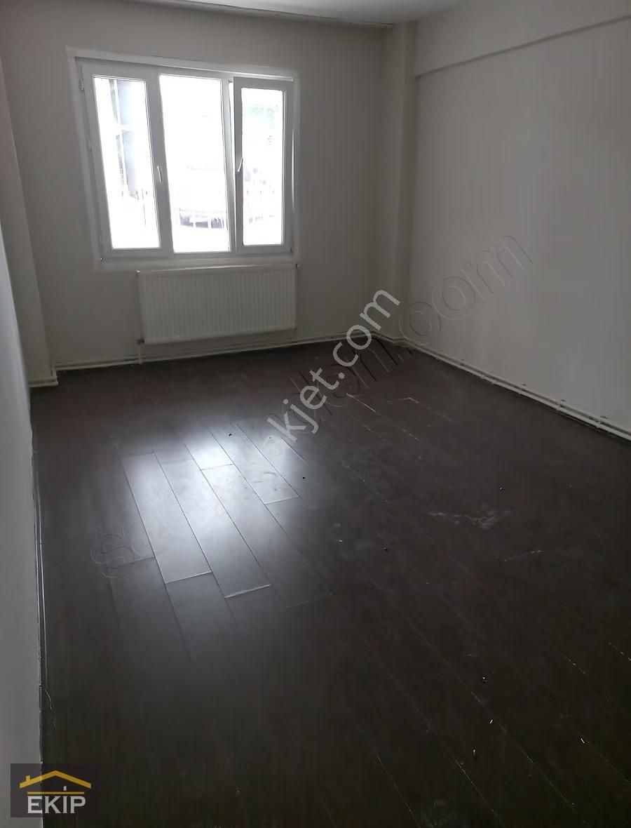Kısıklıda Kısıklı Park Sitesi Karşısı Büyük 2+1 Kiralık - Görsel 12