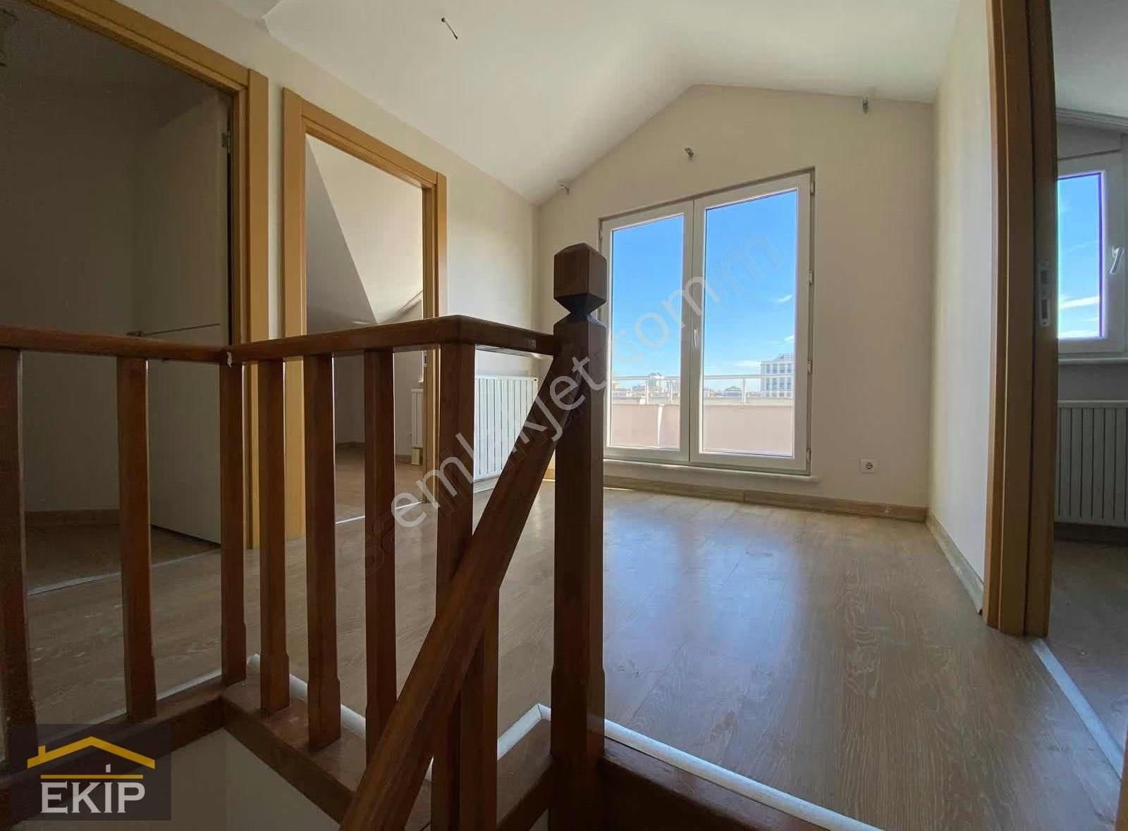 Ekip'den Hatboyu Caddesinde 300 M2 Gerçek 6+1 Teraslı İskanlı - Görsel 27