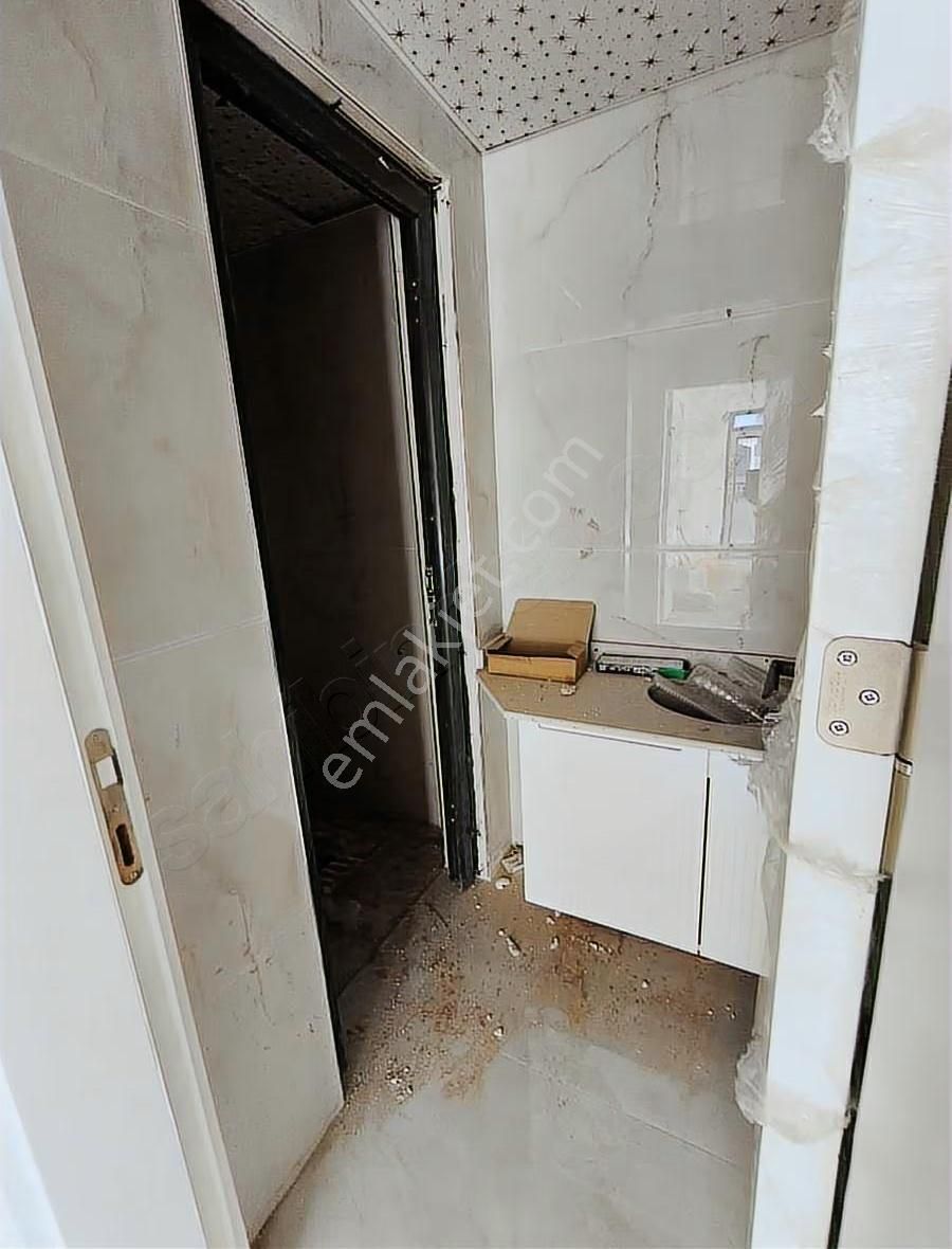 Seyran Emlaktan Satılık Sıfır 2.5+1 Giriş Kat Daire - Görsel 14
