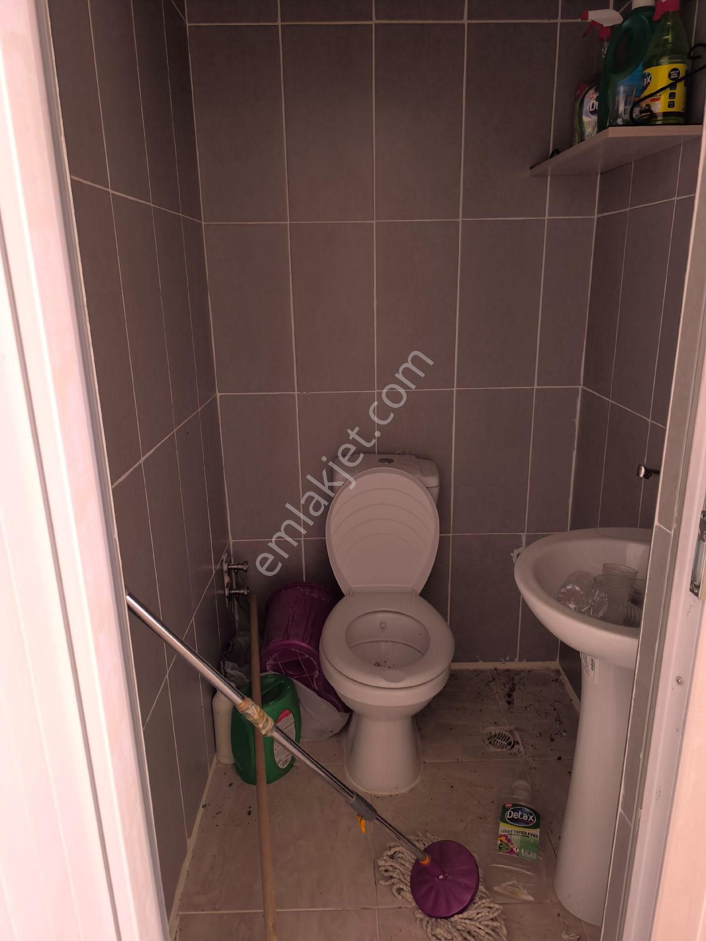 Manisa Yunusemre Muradiye 4 Yıllık 58 M2 Wc'li Dükkan 11.000 Tl - Görsel 24